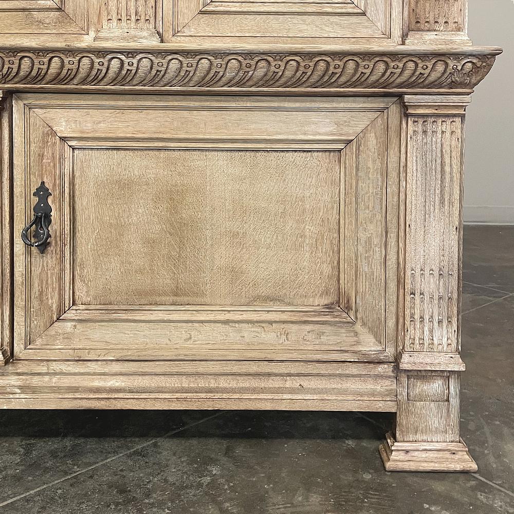 19th Century Flemish Renaissance Cabinet, Buffet For Sale 8