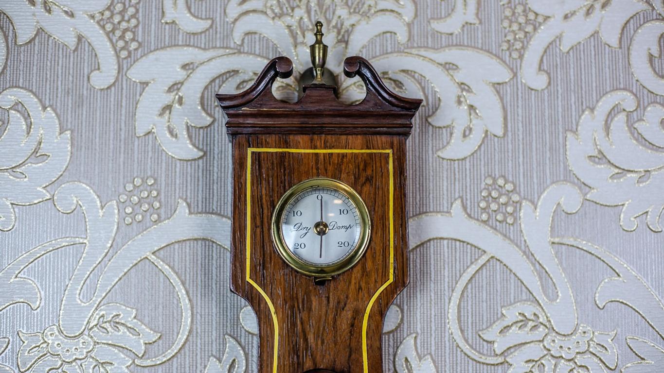 picture of mercury barometer