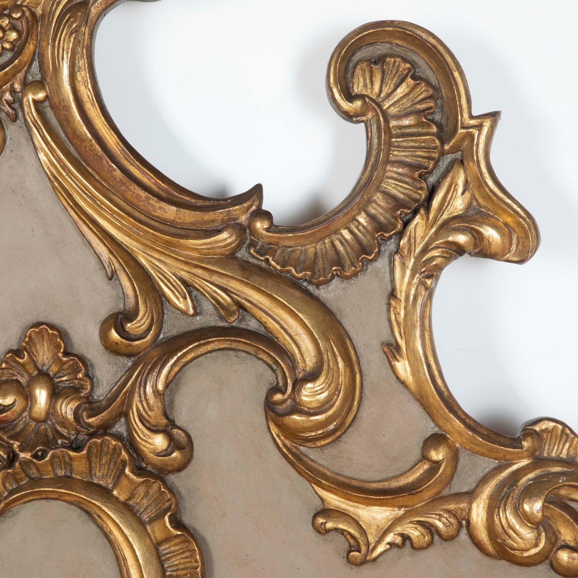 italien Lit en bois doré baroque Florentine du 19e siècle en vente