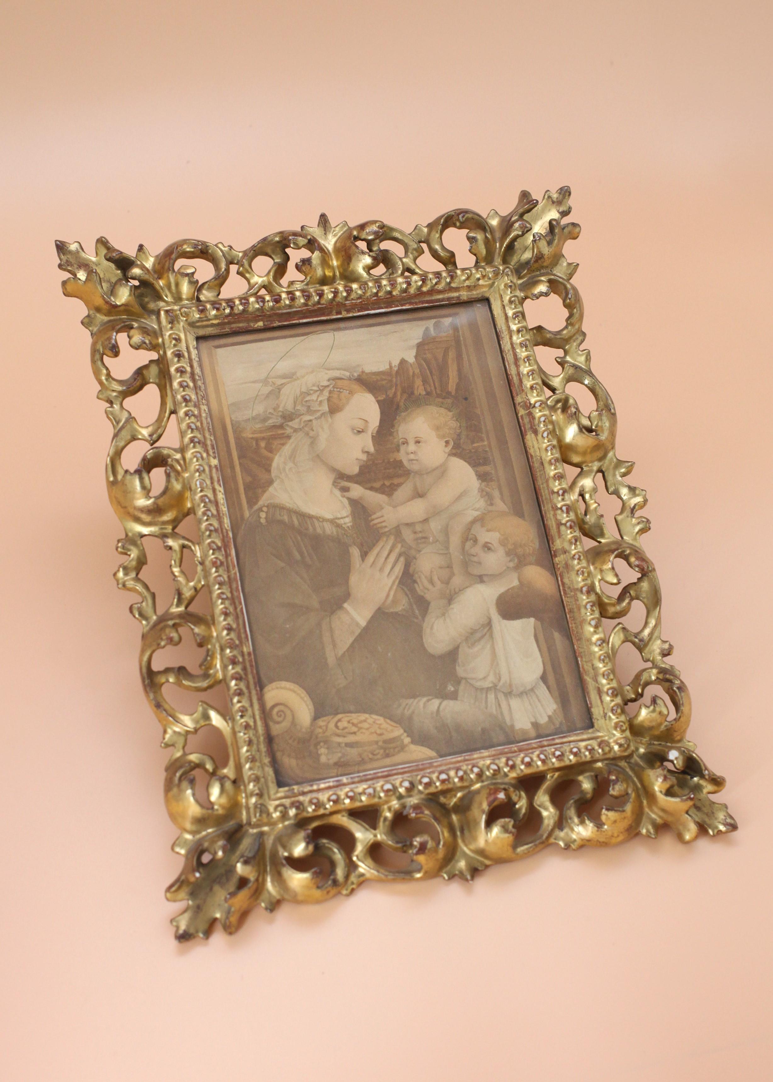 Evoking the lavish opulence of the 19th century, this Florentine Frame stands as a testament to the magnificence of the period's decorative arts. Its confident gold leaf application highlights its impressive aesthetics while demonstrating immense