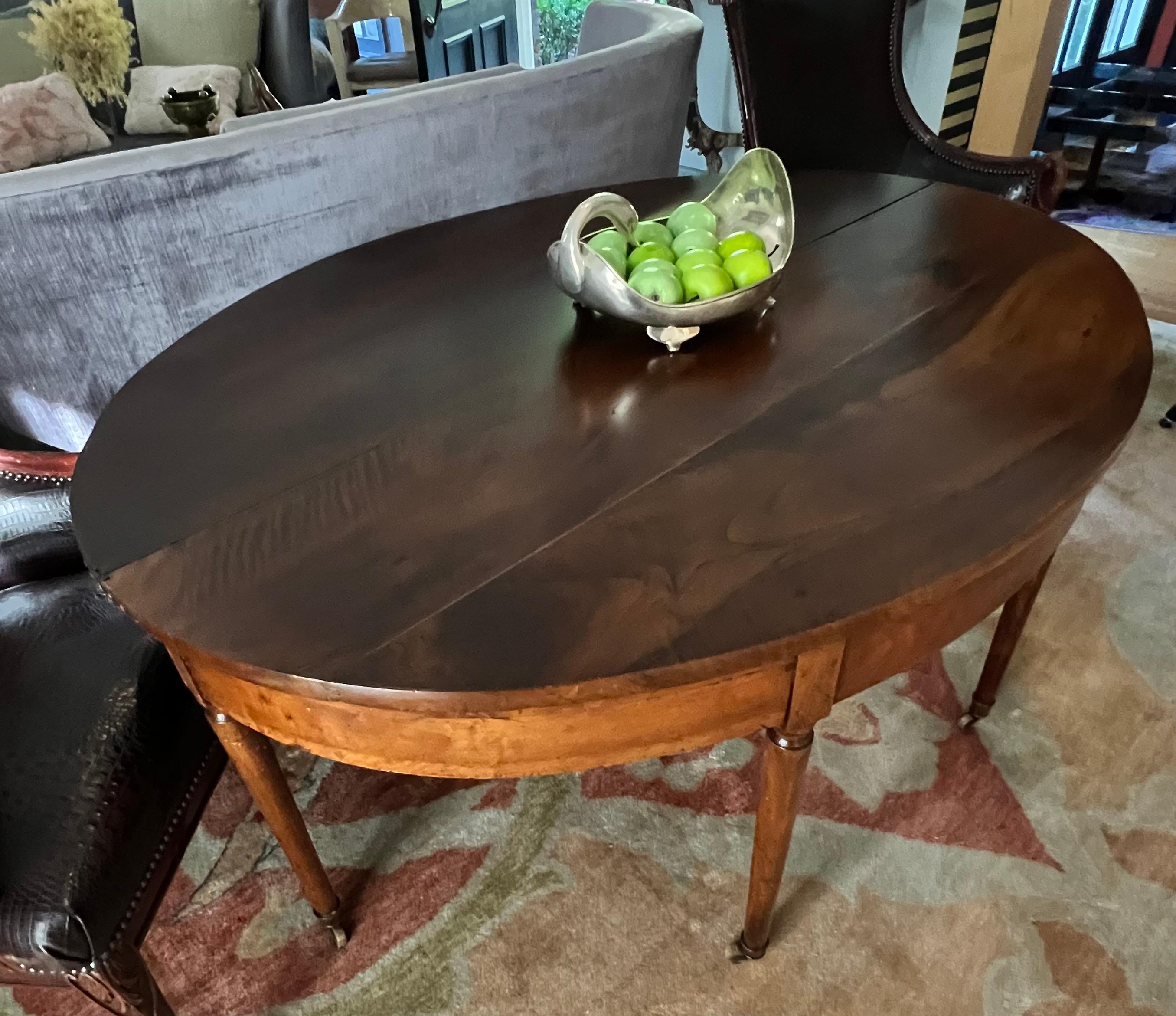 19th Century Fold Over French Fruitwood Dining Demi Lune Table In Good Condition For Sale In Los Angeles, CA