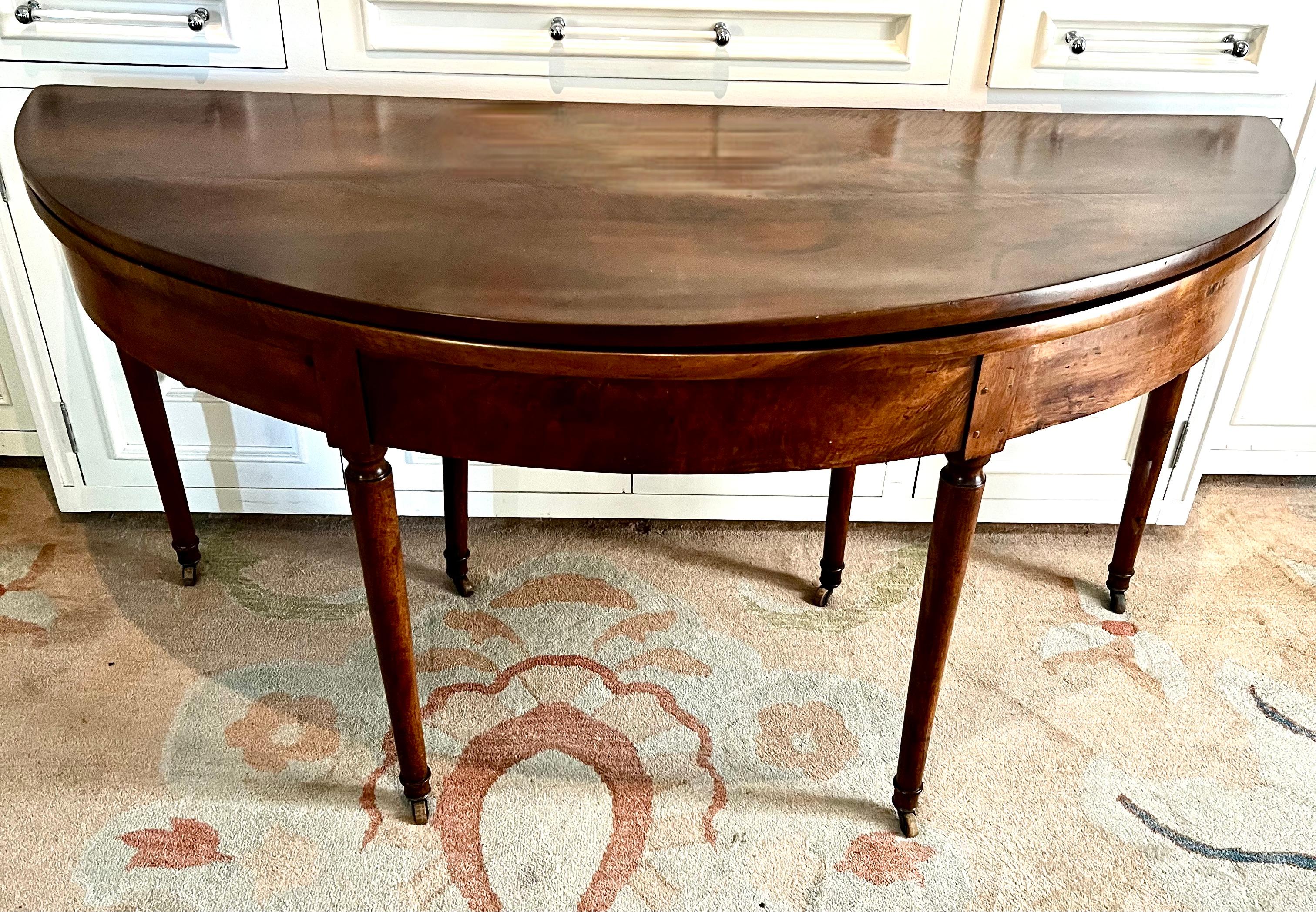 19th Century Fold Over French Fruitwood Dining Demi Lune Table For Sale 4