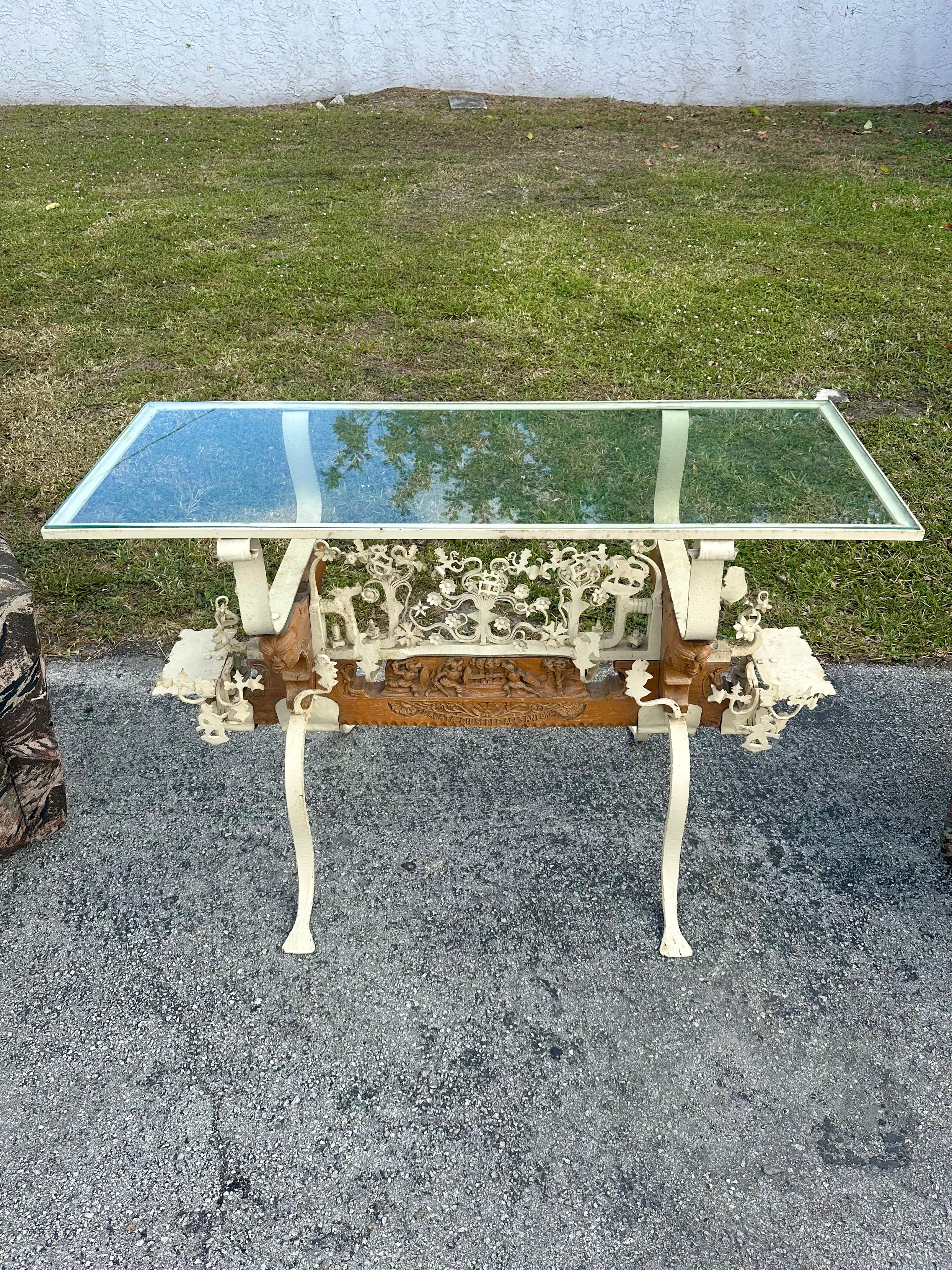 19th Century Folk Art Brutalist Highly Carved Wood Figurative Console Table In Good Condition For Sale In Fort Lauderdale, FL