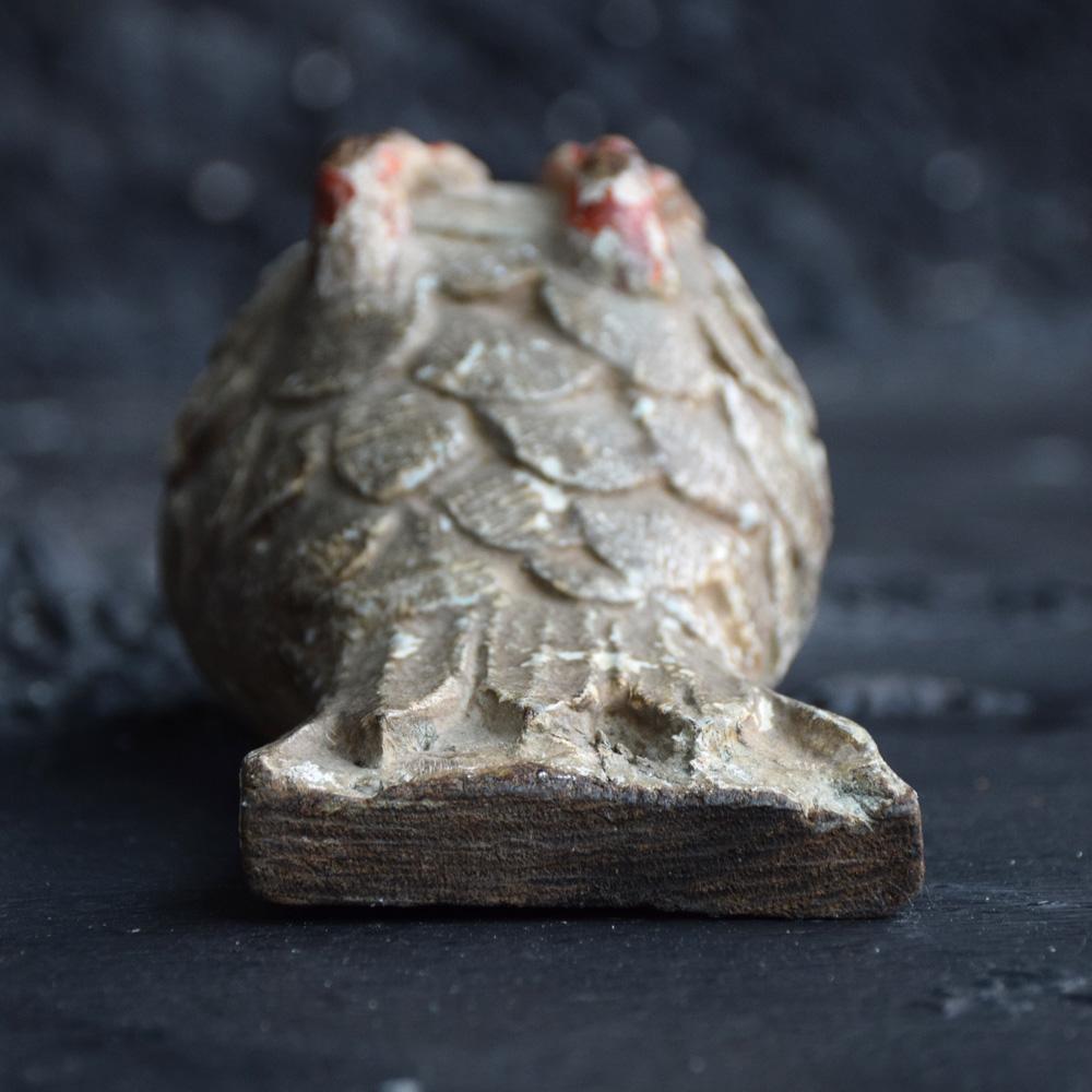 Figura de Pájaro Amoroso Español Tallada en Arte Popular del Siglo XIX en venta 7