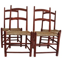 19. Jahrhundert Folky Canadian Ladder Back Chairs/Set of Four