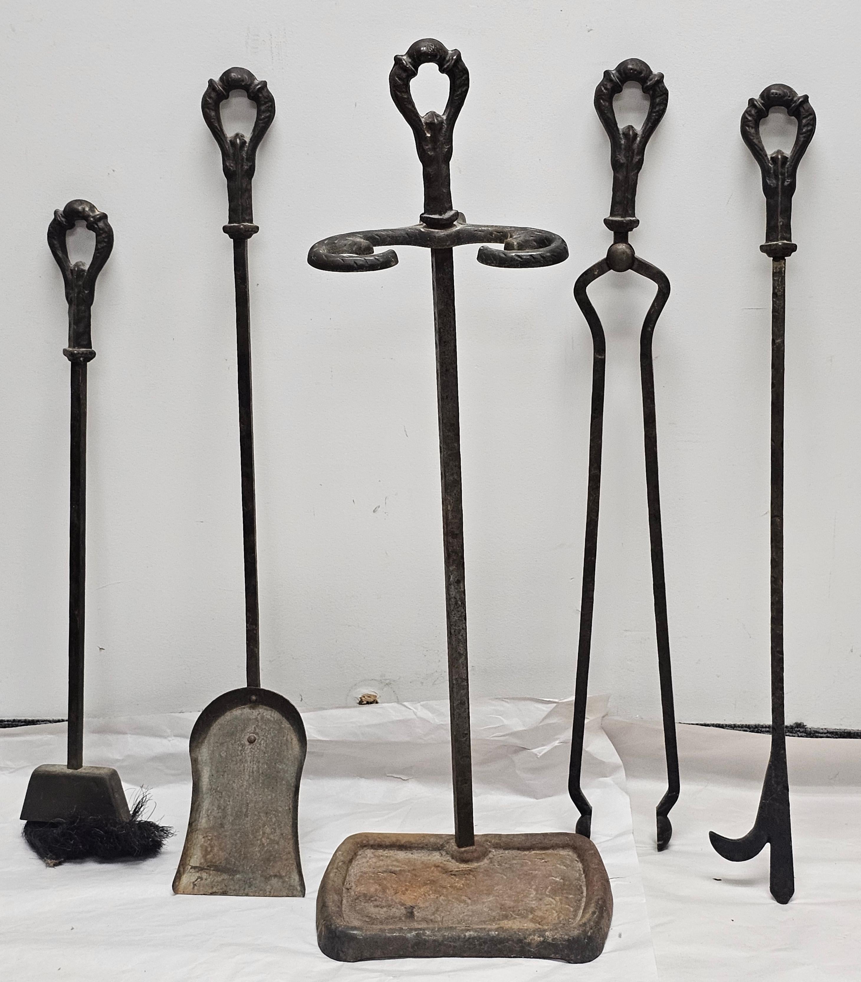 19th Century Forged and Hammered  Iron Fireplace Tools Set with Stand For Sale 1