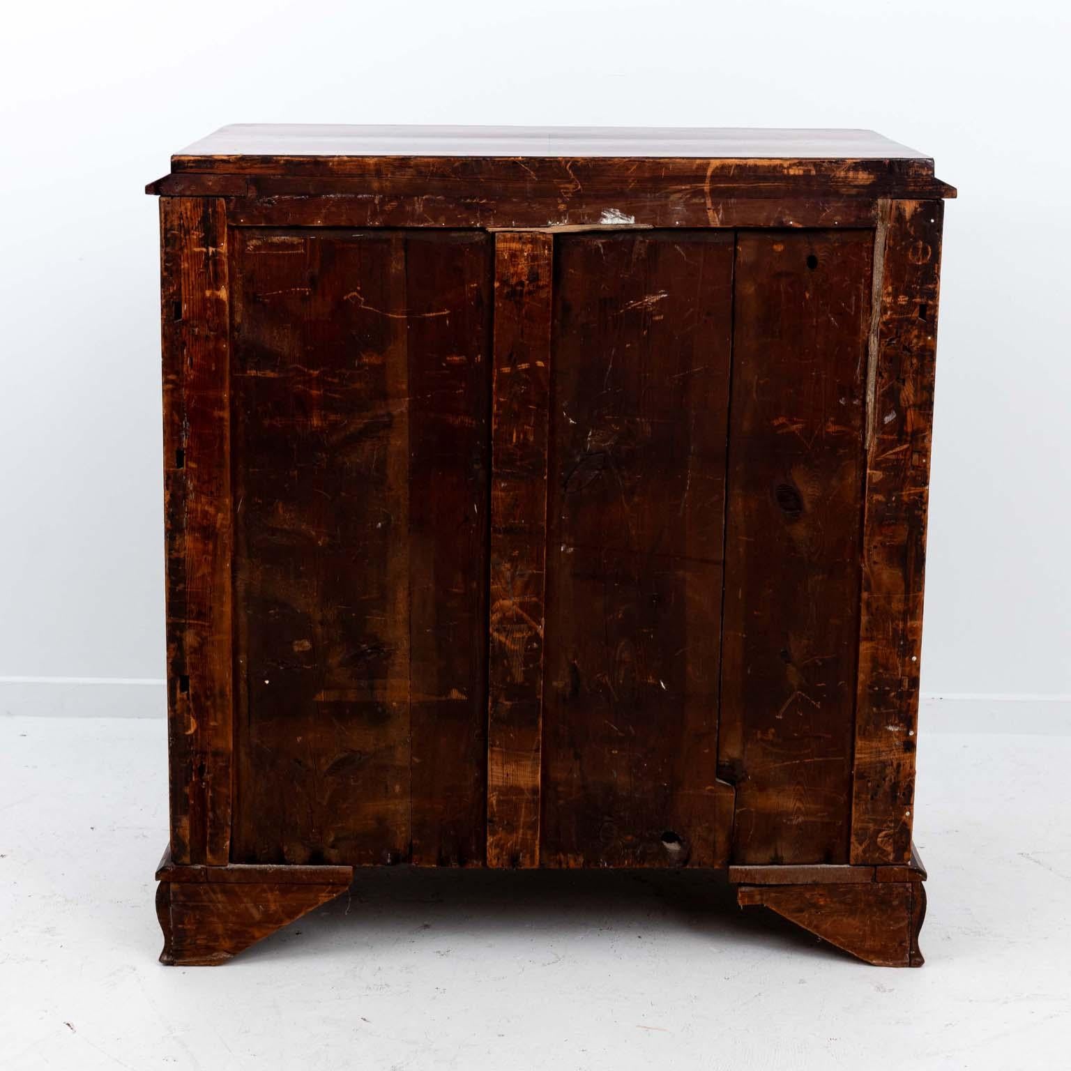 19th Century Four Drawer Commode For Sale 1