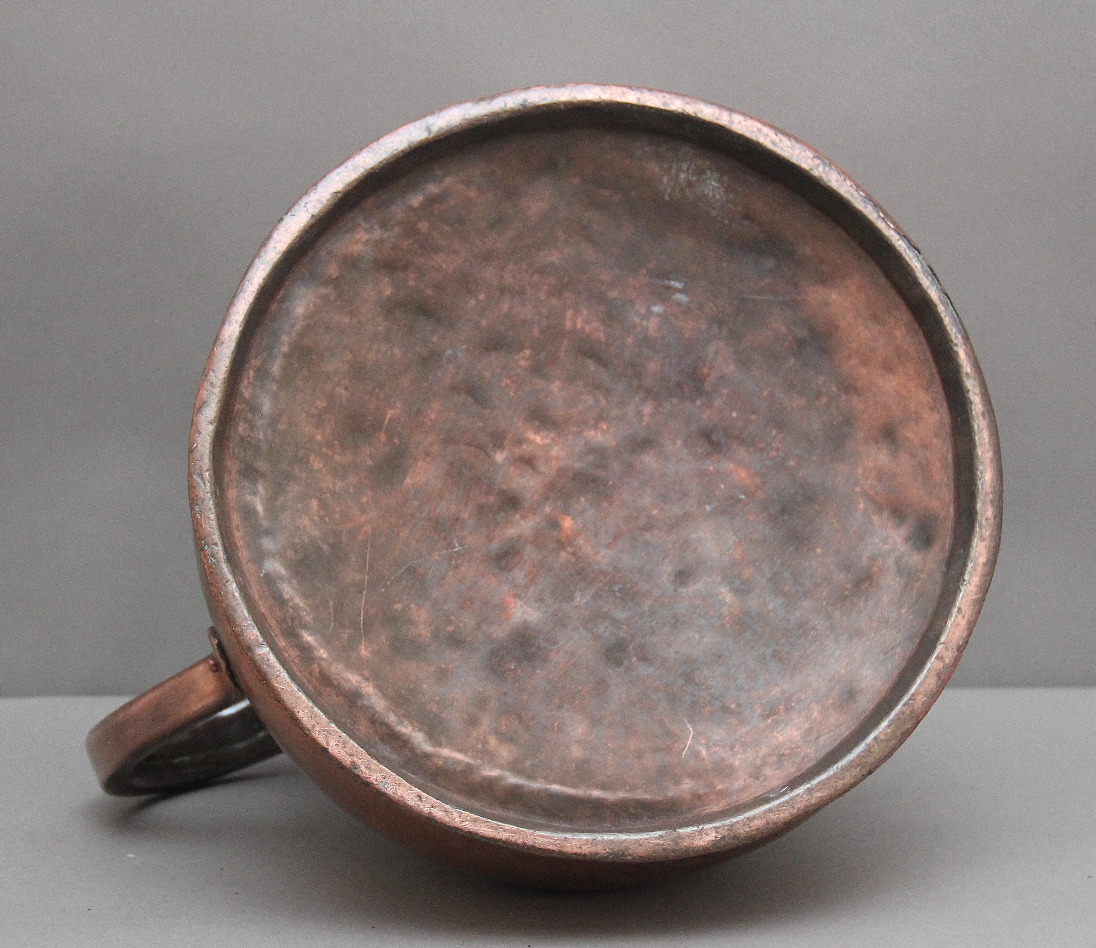 19th Century four gallon Copper Measuring Jug For Sale 1