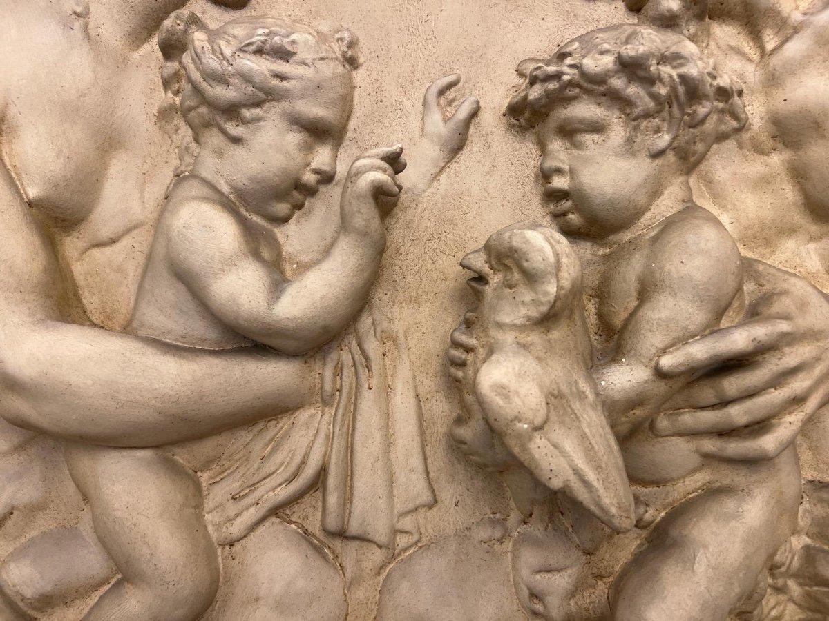 Gerahmte Reliefskulptur aus dem 19. Jahrhundert, inspiriert vom Stil von Clodion (Französisch) im Angebot