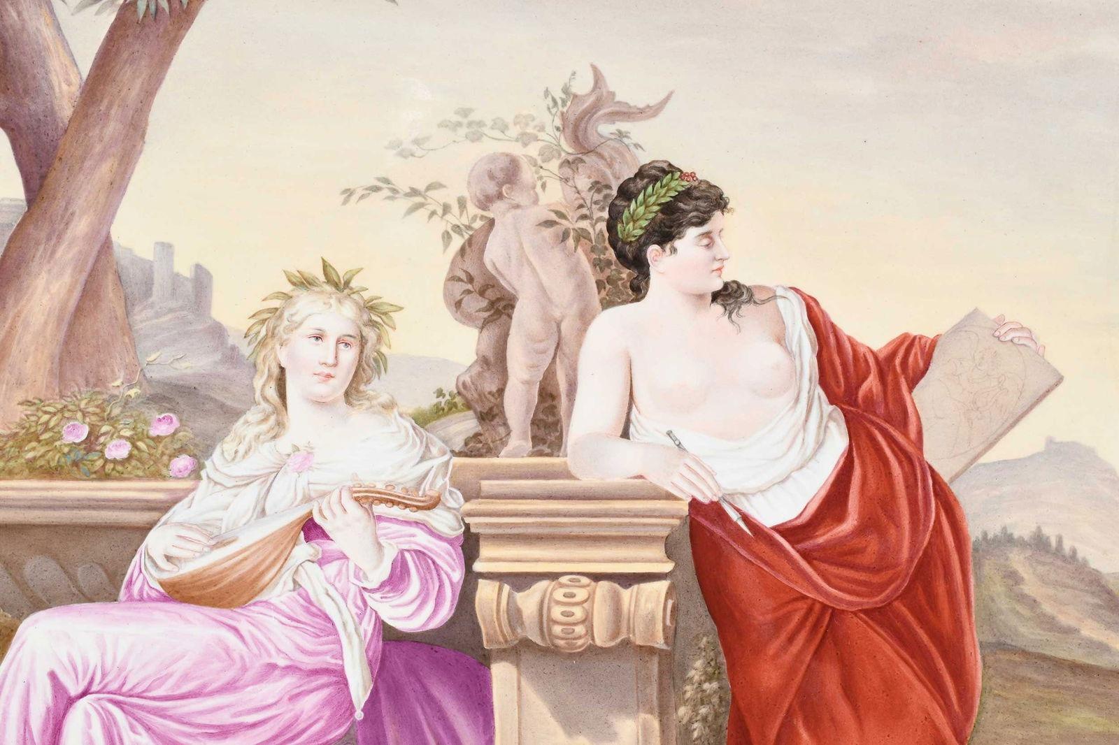 Autrichien Plaque encadrée du XIXe siècle en Royal Vienna Porcelain représentant des jeunes filles classiques en vente