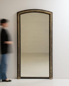 19th Century France Antique Gold Carved Giltwood Arched Mirror
