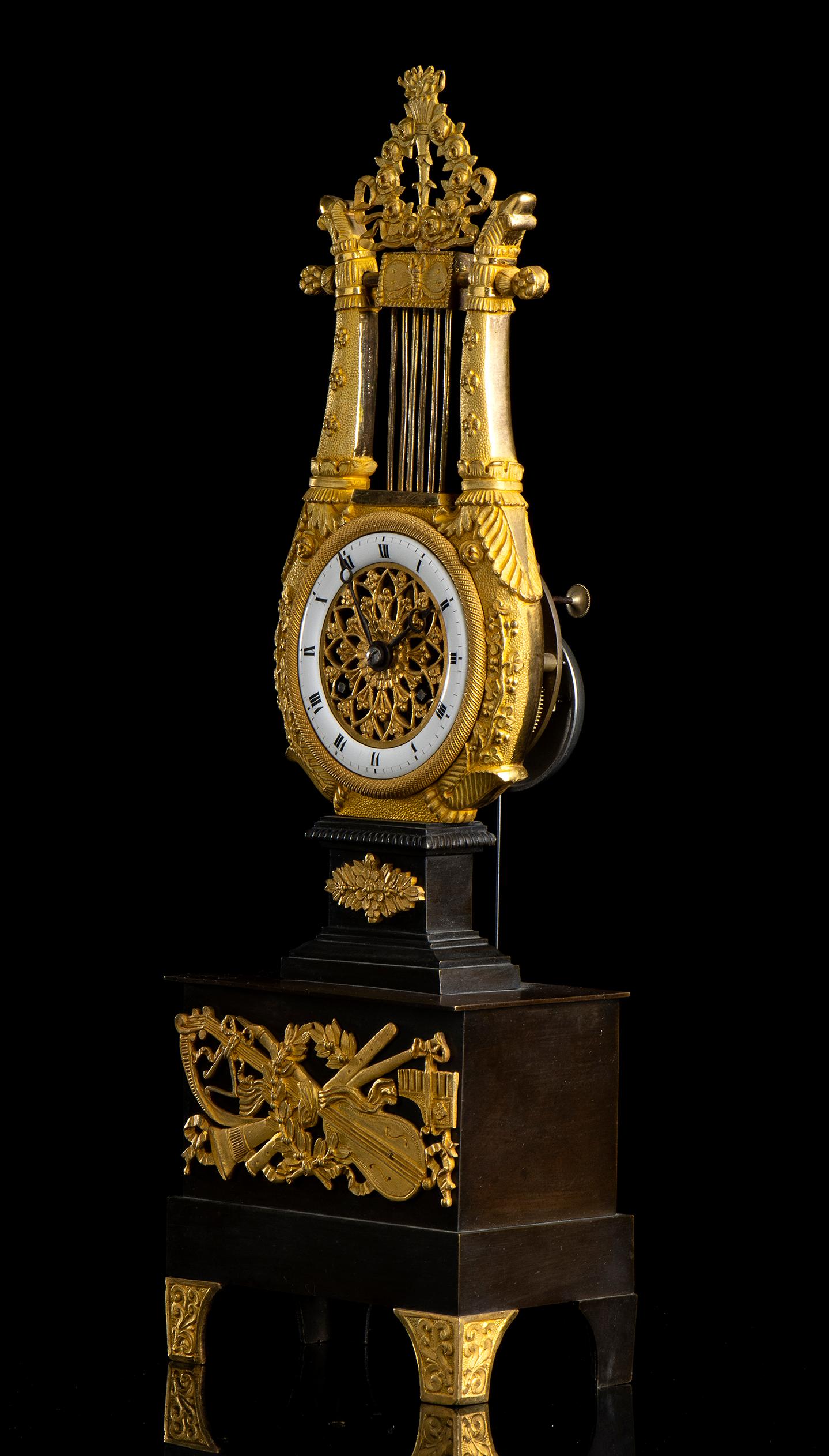 Gilt 19th Century France Charles X Bronze Mantel Table Clock For Sale
