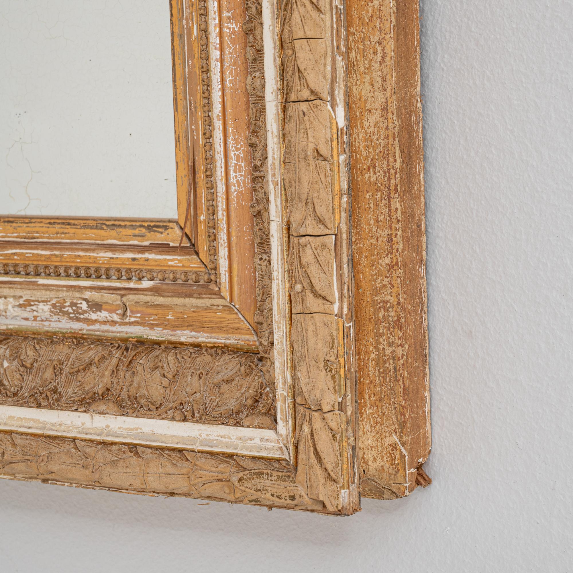 Miroir en bois doré, France, 19e siècle en vente 4