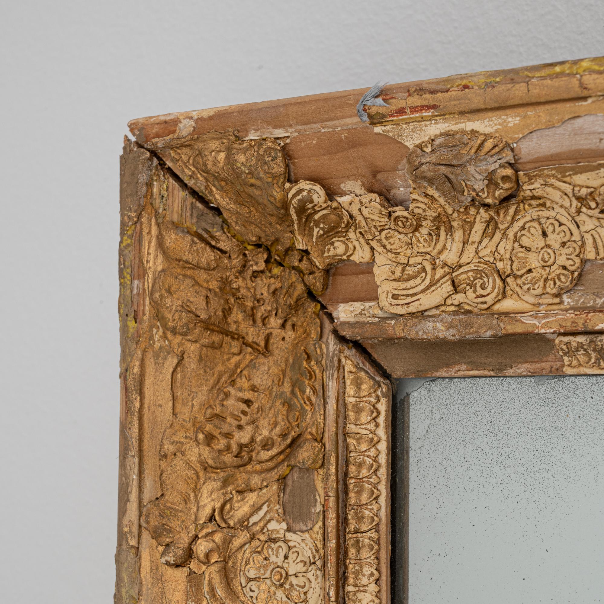 Miroir en bois doré, France, 19e siècle en vente 4