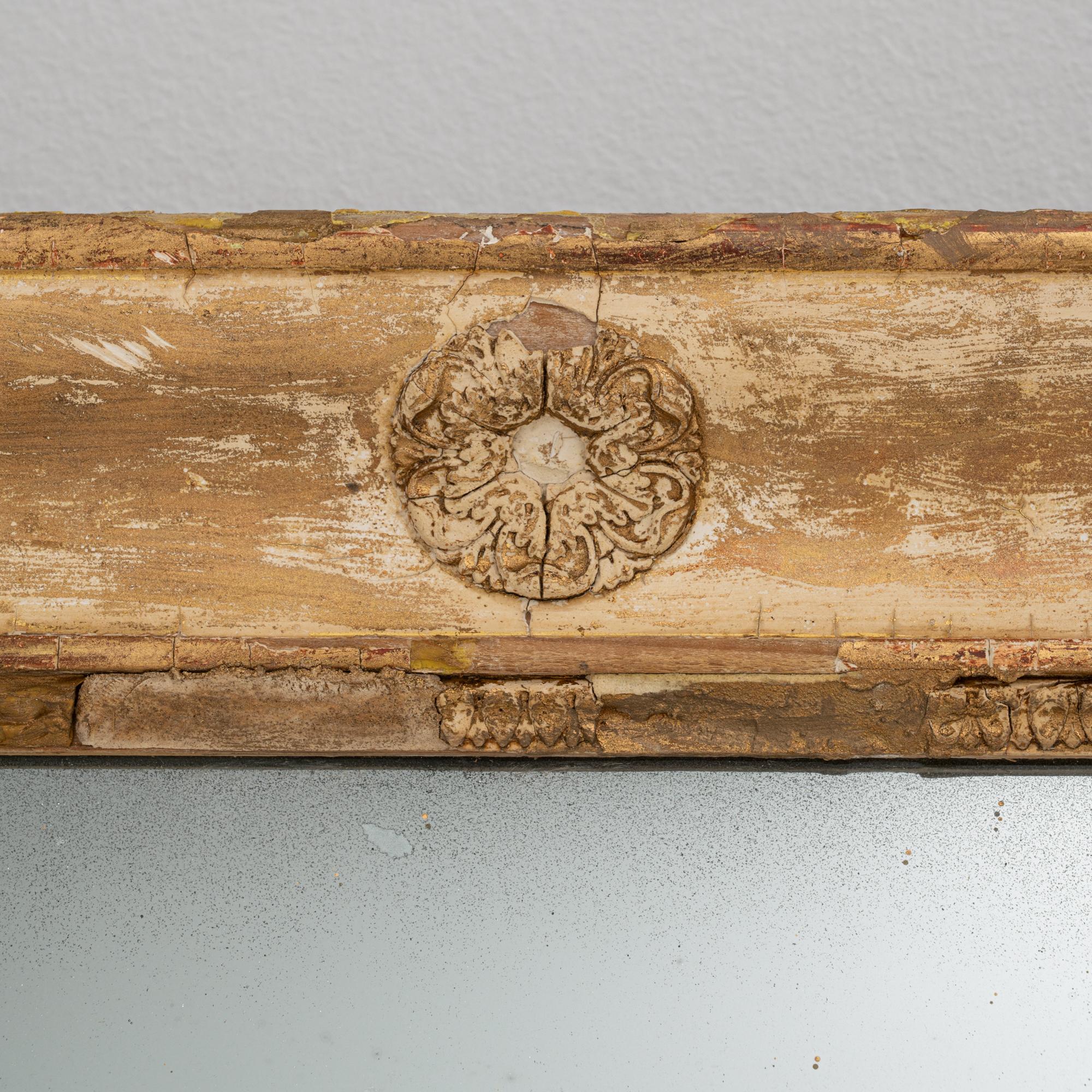 Miroir en bois doré, France, 19e siècle en vente 5