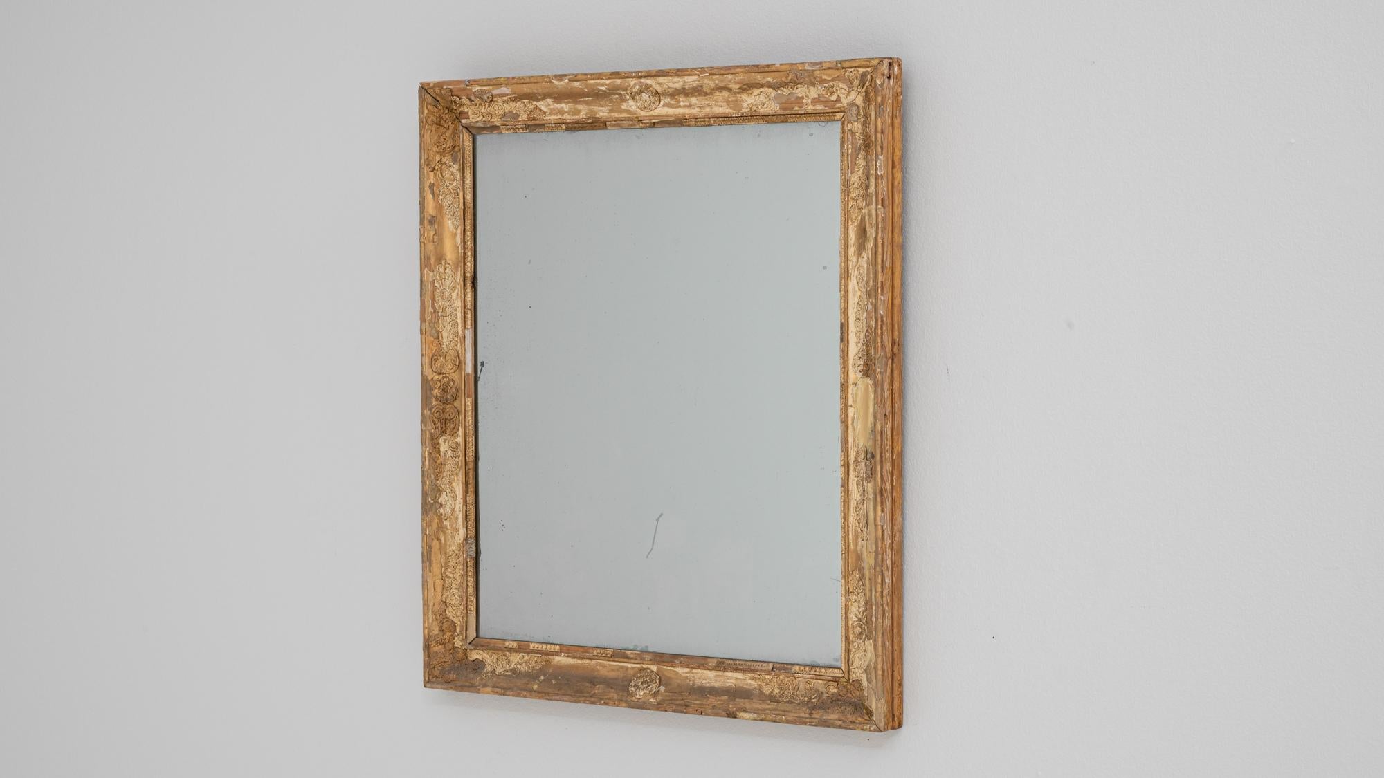 Miroir en bois doré, France, 19e siècle en vente 2