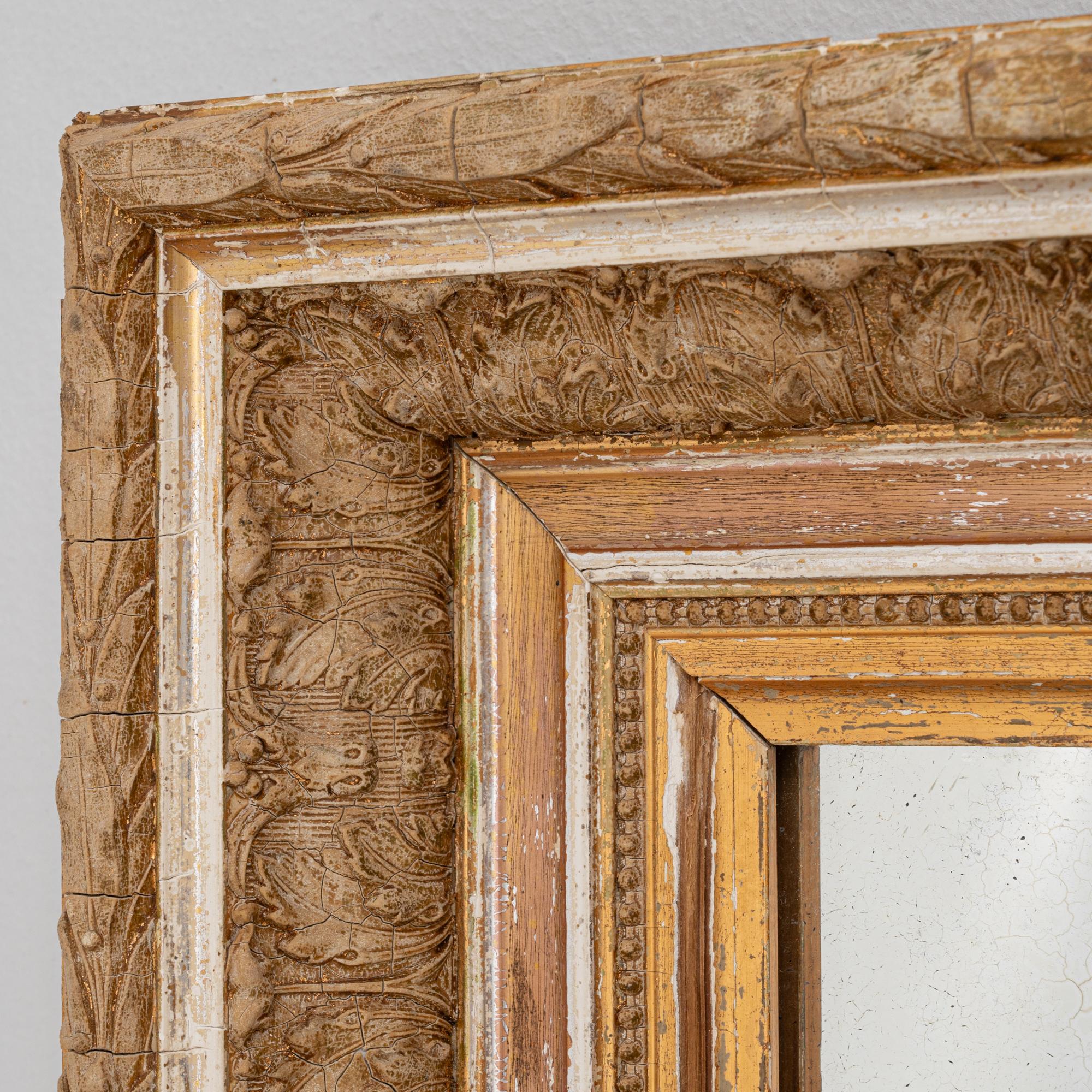 Miroir en bois doré, France, 19e siècle en vente 3