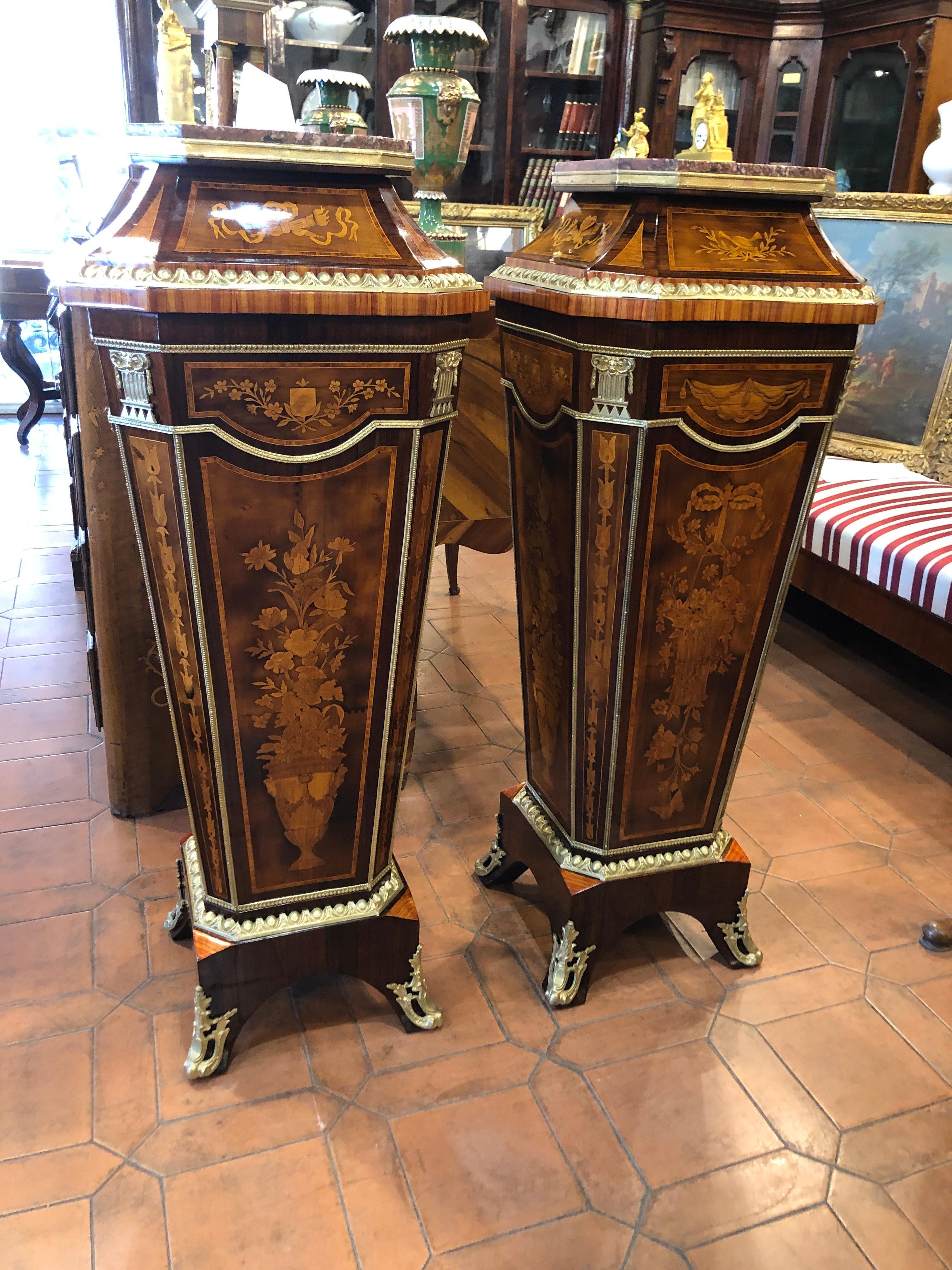  Fantastic Pair of mahogany and rosewood columns, inlaid in fruitwood and with gilt bronze applications, top in red marble, from France, Napoleon III period, in Louis XV style, circa 1880. NOW RESTORED! 
Now you can see the difference between the