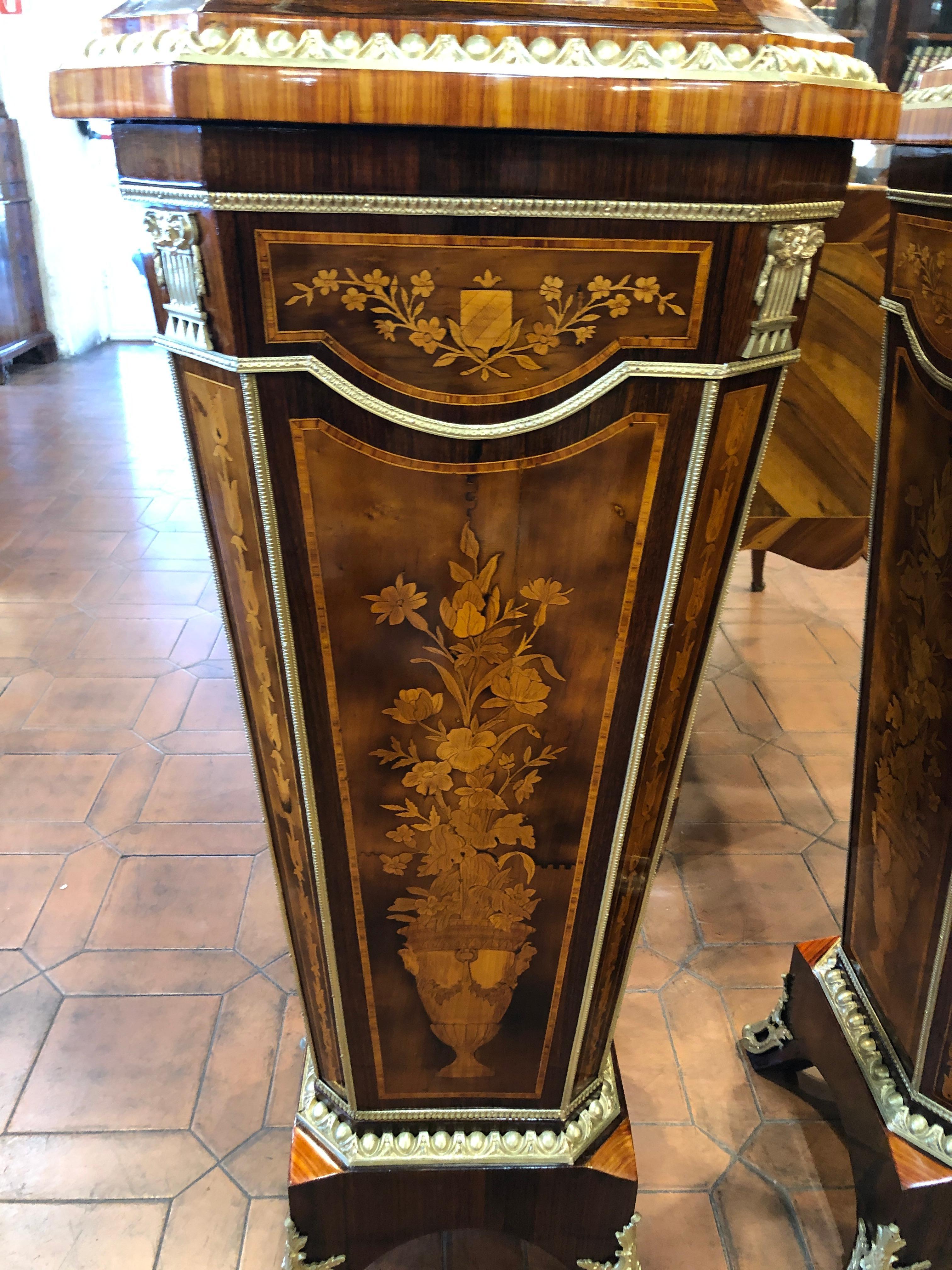 French 19th Century France Louis XV Pair of Columns Marquetry Inlaid Pedestals, 1880s