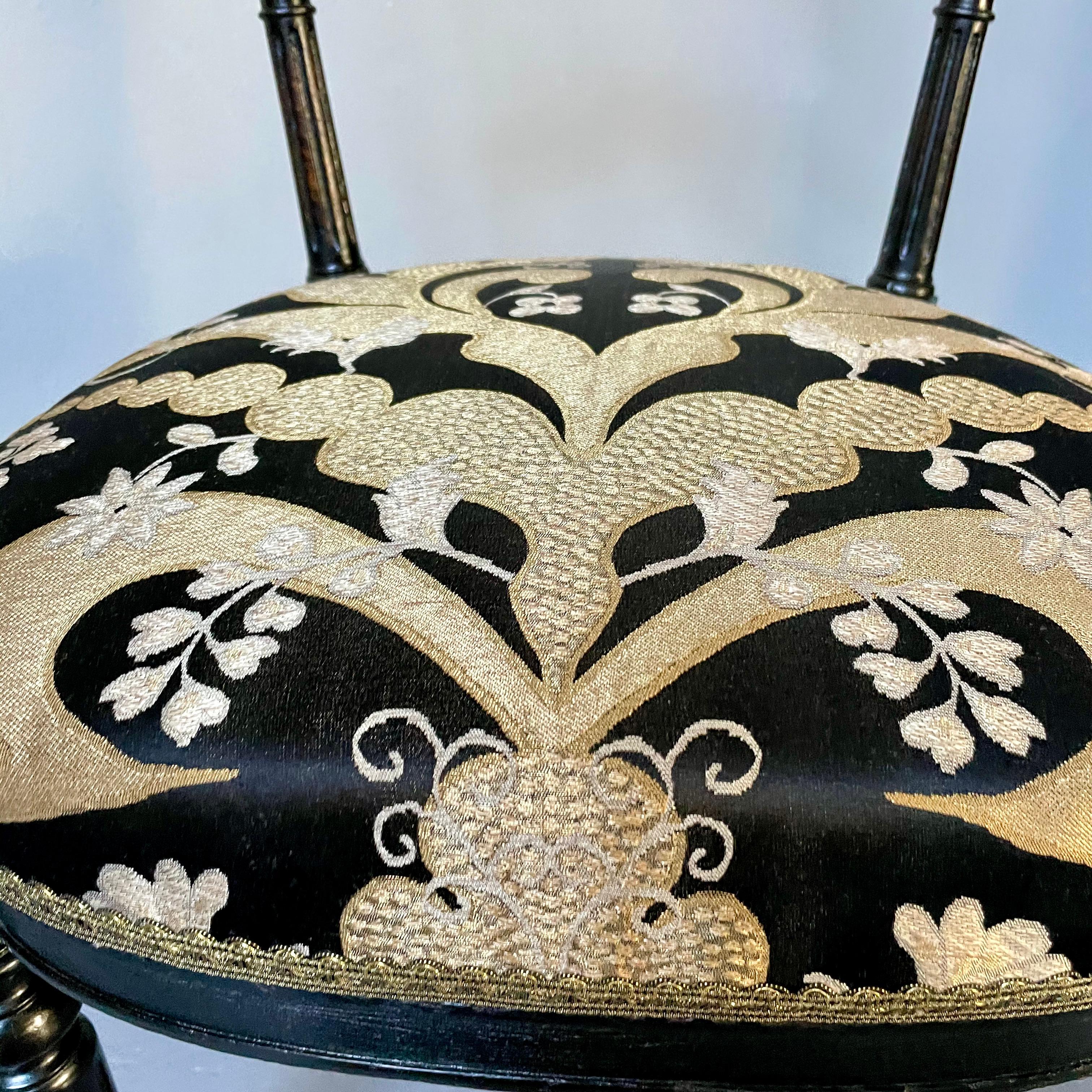 Mid-19th Century Napoleon III Ebonized Parlor Chair, 19th Century France 