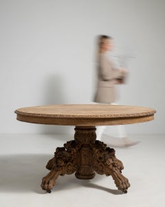 19th Century France Rich Walnut Brown Carved Walnut Round Pedestal Table