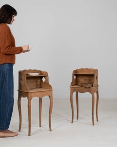 19th Century France Warm Honey Oak Pair Of Oak Nightstands