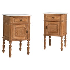 19th Century France Weathered Honey Oak Pair Of Carved Oak Nightstands
