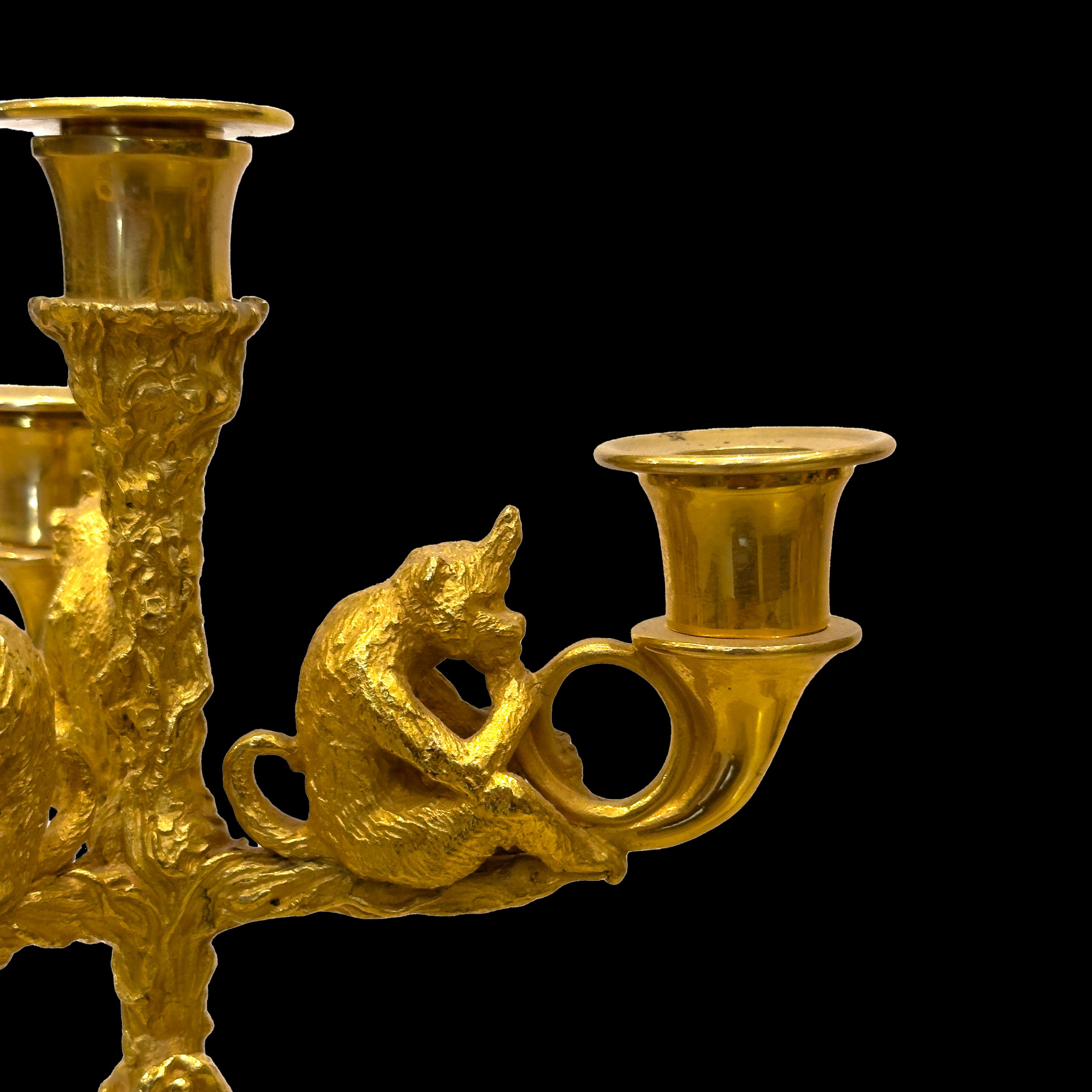 Pareja de Candelabros de Bronce Fratinado del Siglo XIX en venta 4