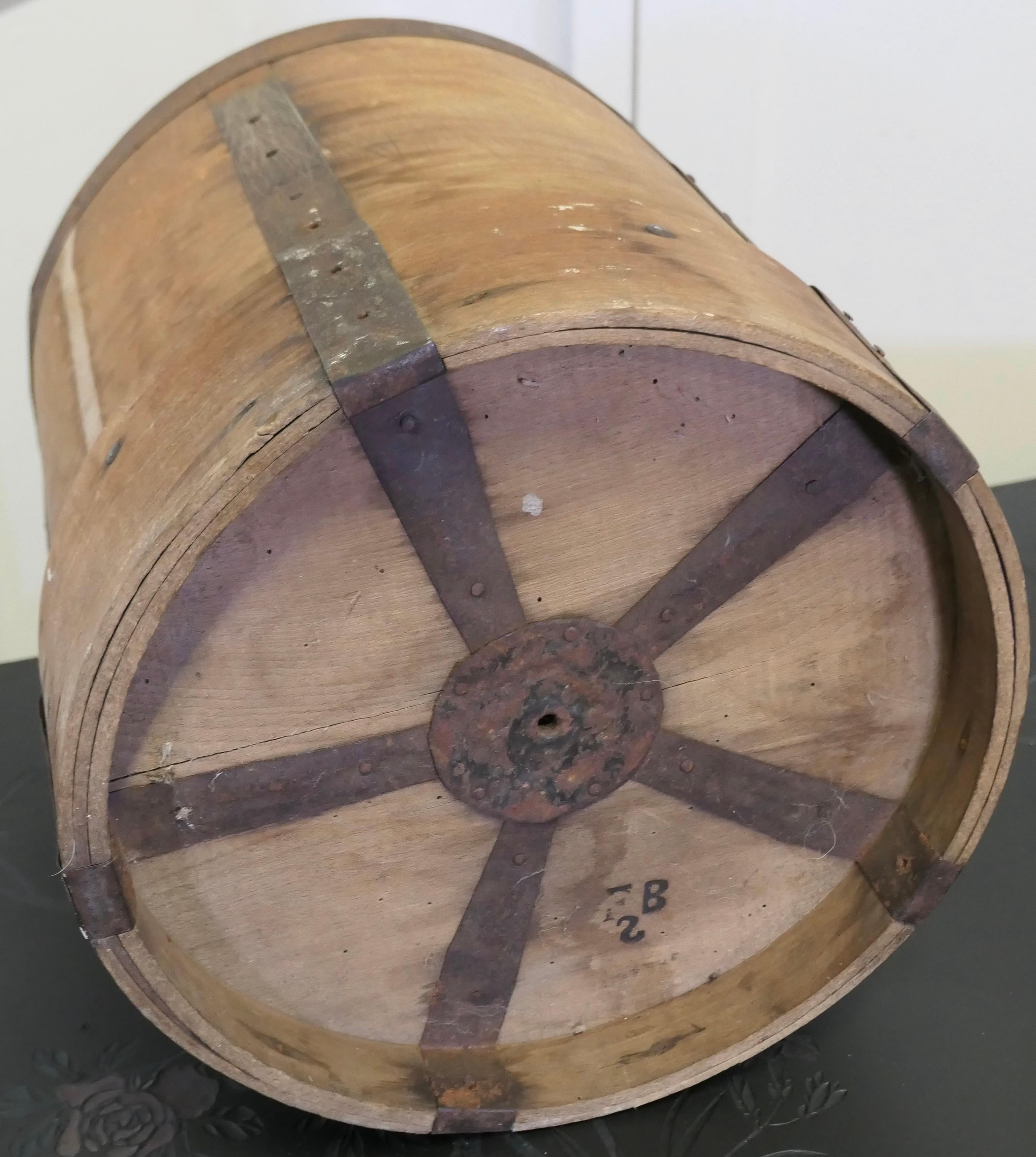 19th Century French 10 Litre Wooden Fruit Measure  This large measure is made in For Sale 1