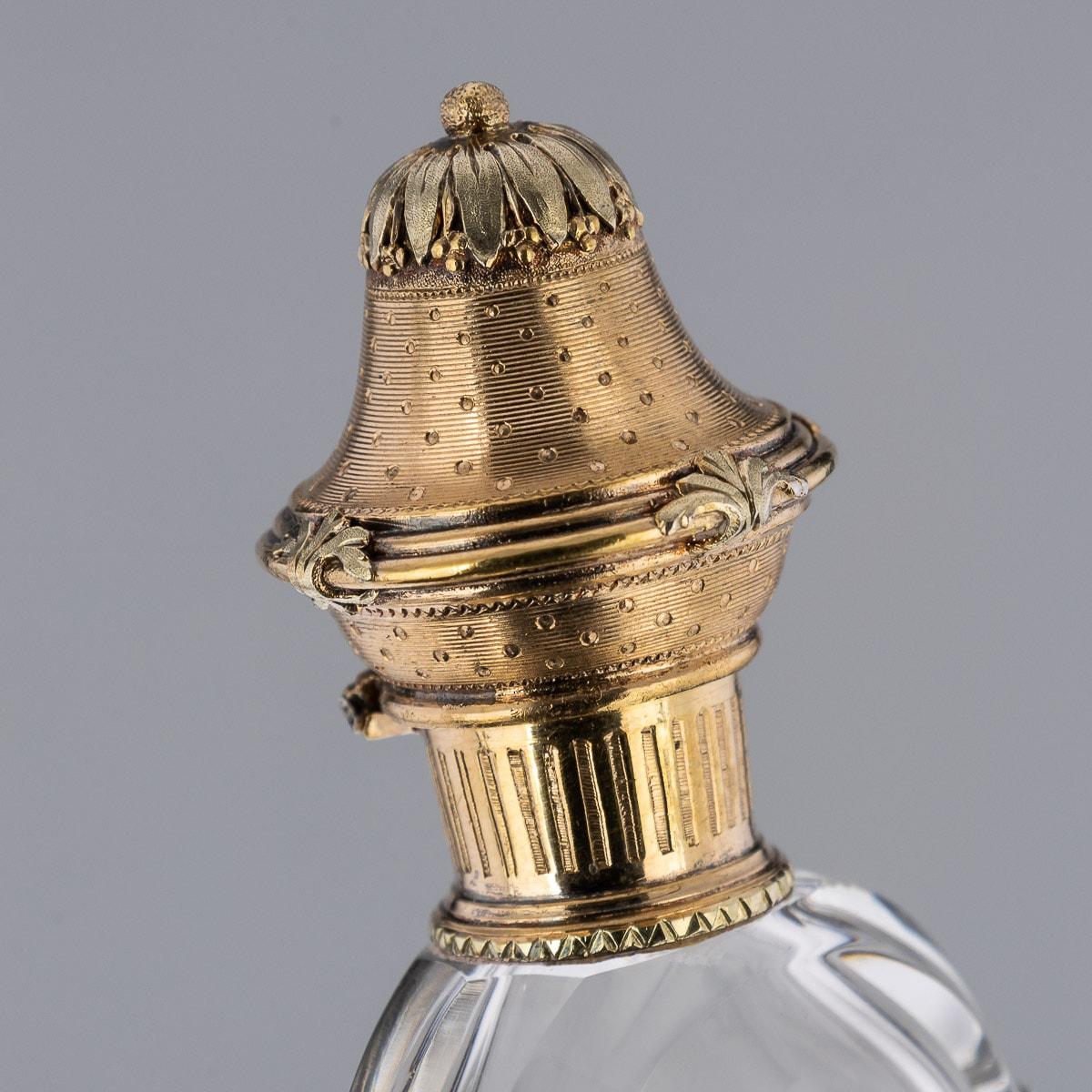 19th Century French 18K Gold Mounted Scent Perfume Bottle, c.1890 For Sale 3