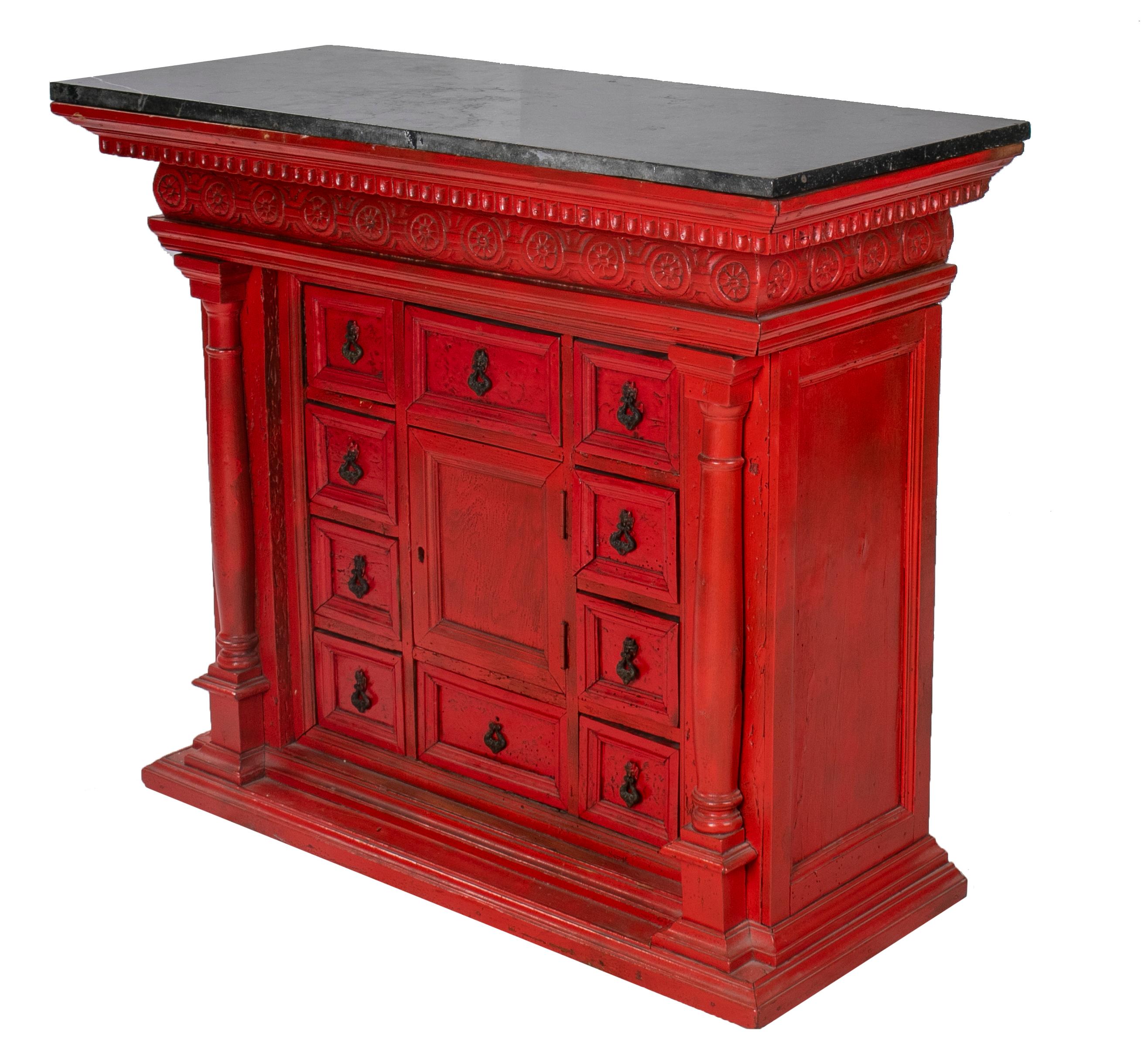 19th Century French 8-Drawer Red Painted Cabinet For Sale 1