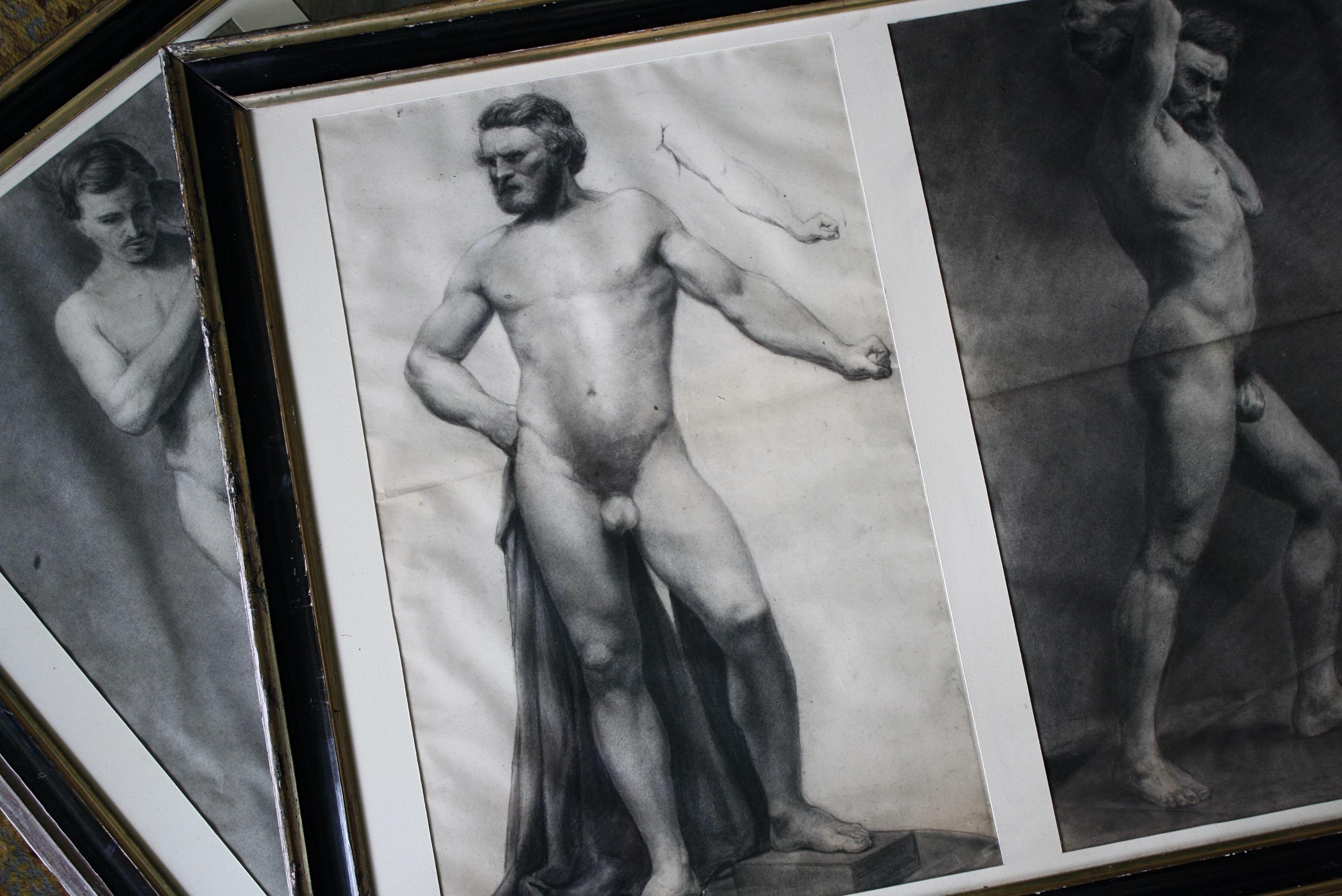19th Century French Academic Anatomical Pencil Charcoal Nude Drawings Studies In Good Condition In Lowestoft, GB