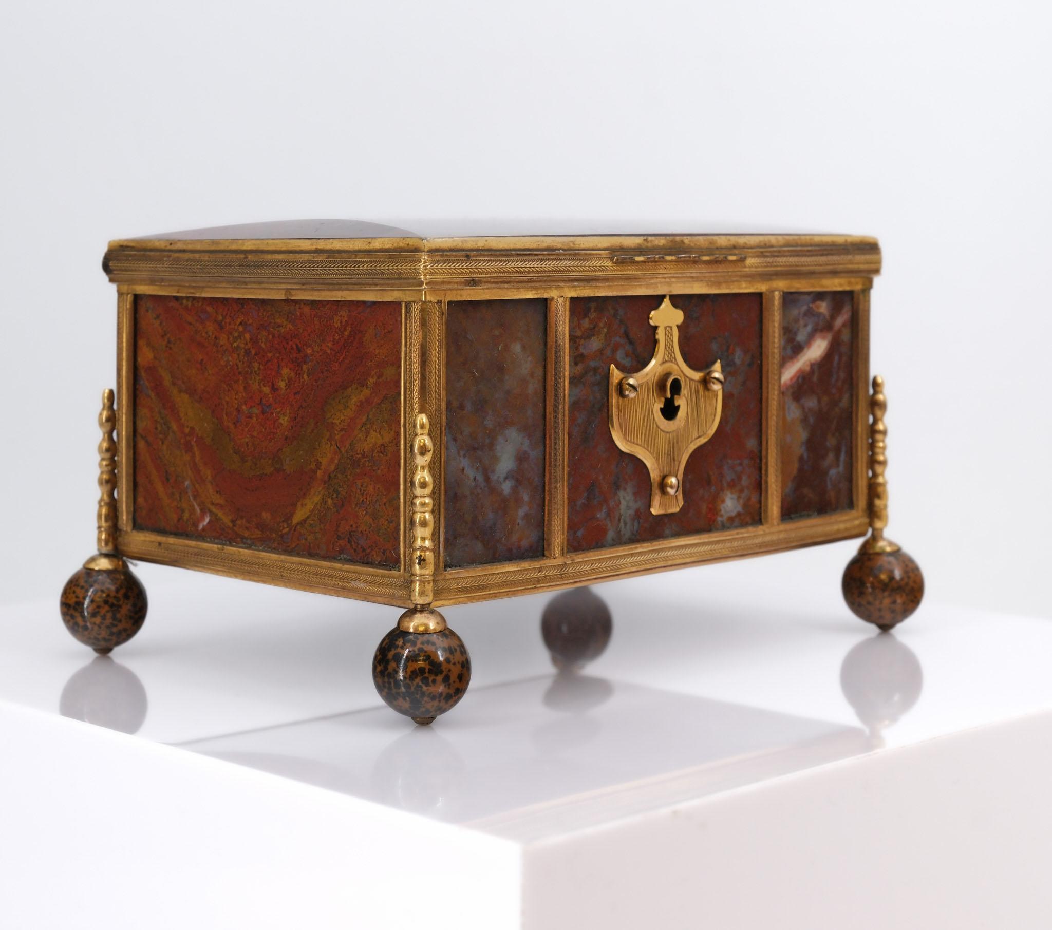 19th Century French Agate & Gilt Metal Jewellery Box Napoleon III In Good Condition For Sale In Norwich, GB