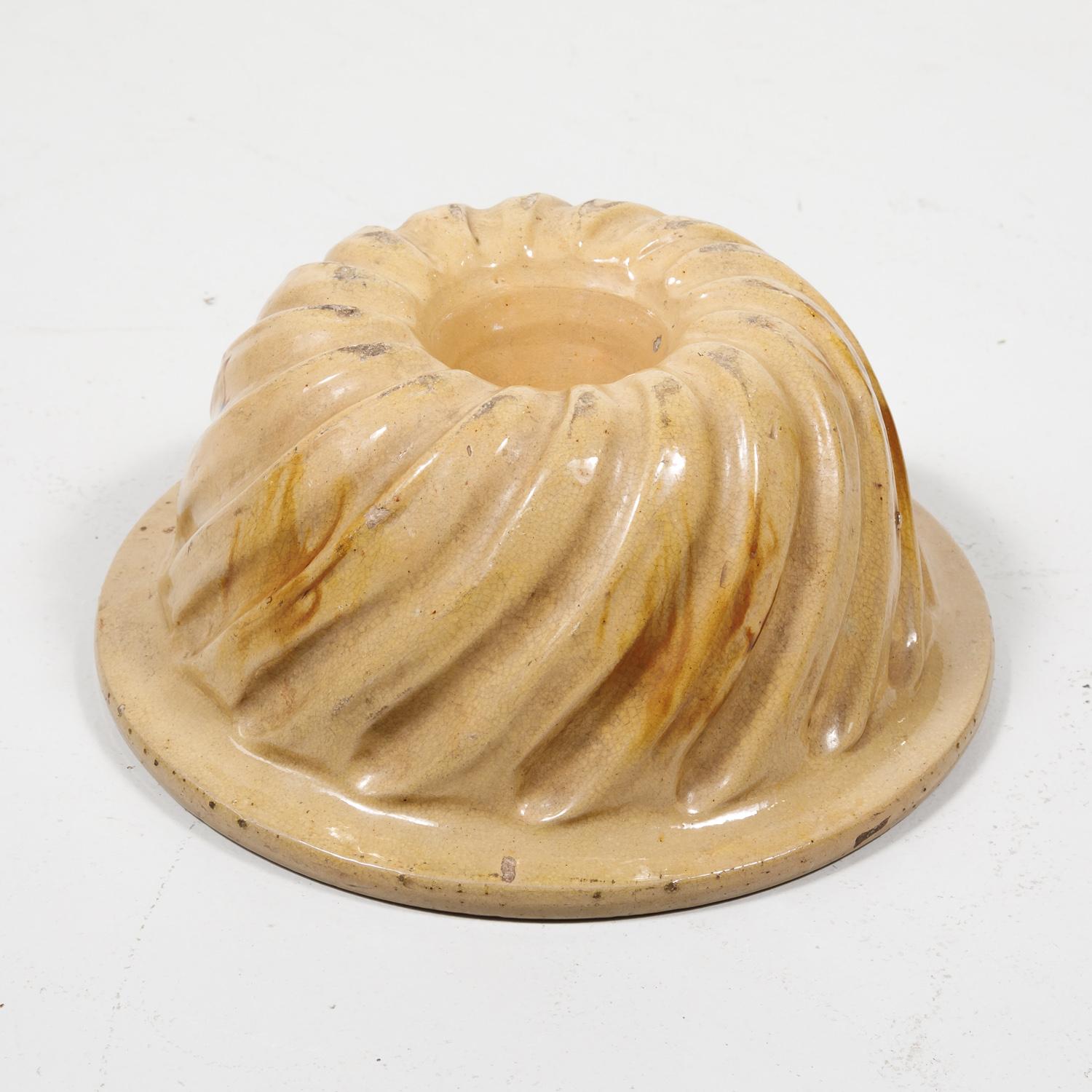Late 19th Century 19th Century French Alsatian Terracotta Yellow Ware Kouglof Bundt Cake Mold For Sale