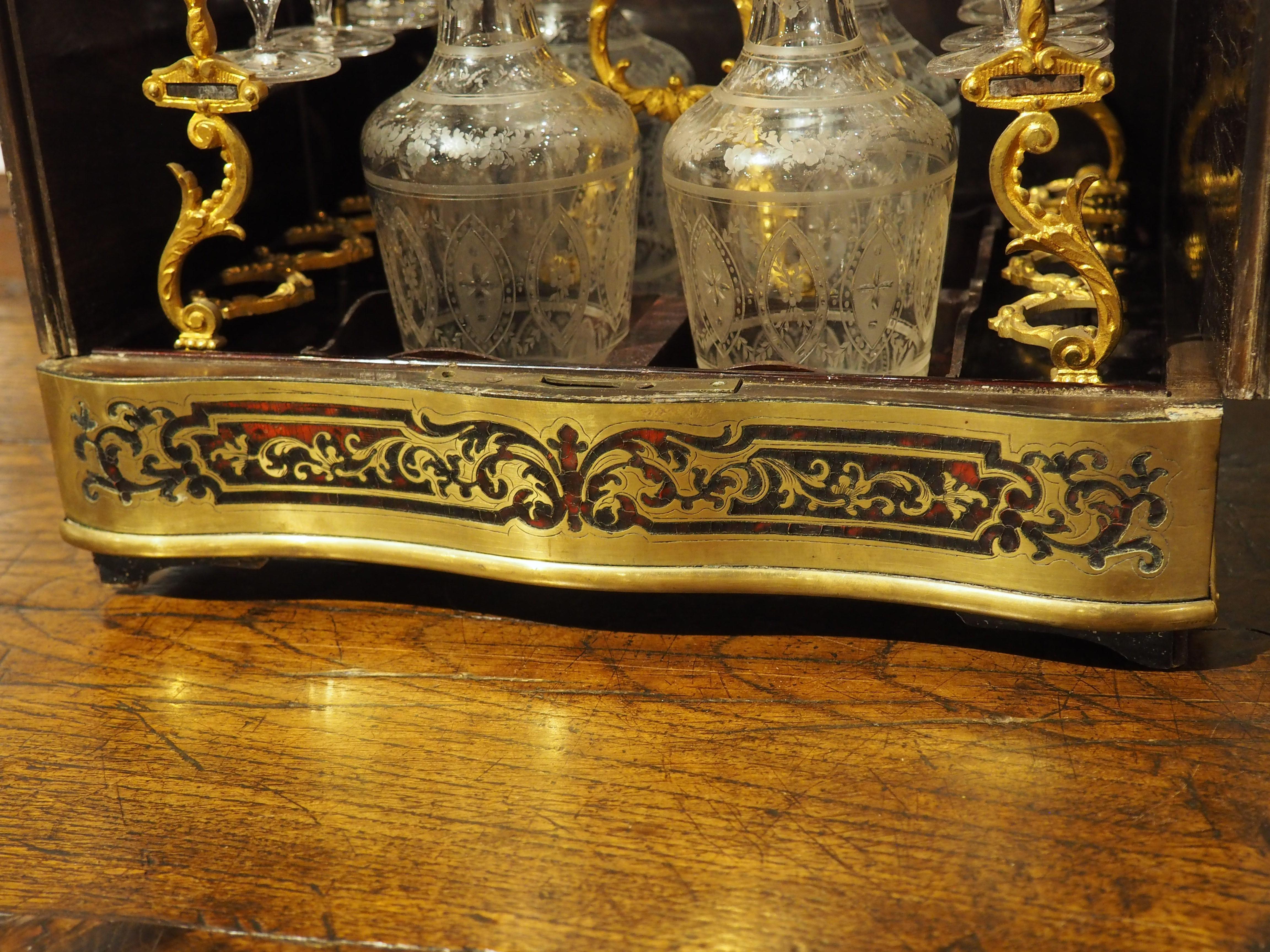 XIXe siècle Cave à Liqueur française du 19ème siècle de style André-Charles Boulle en vente