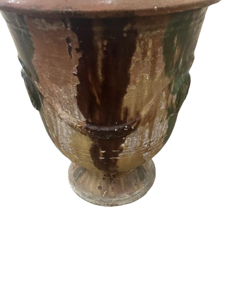 Vaso francese Anduze del 19° secolo con smalto a goccia in rilievo