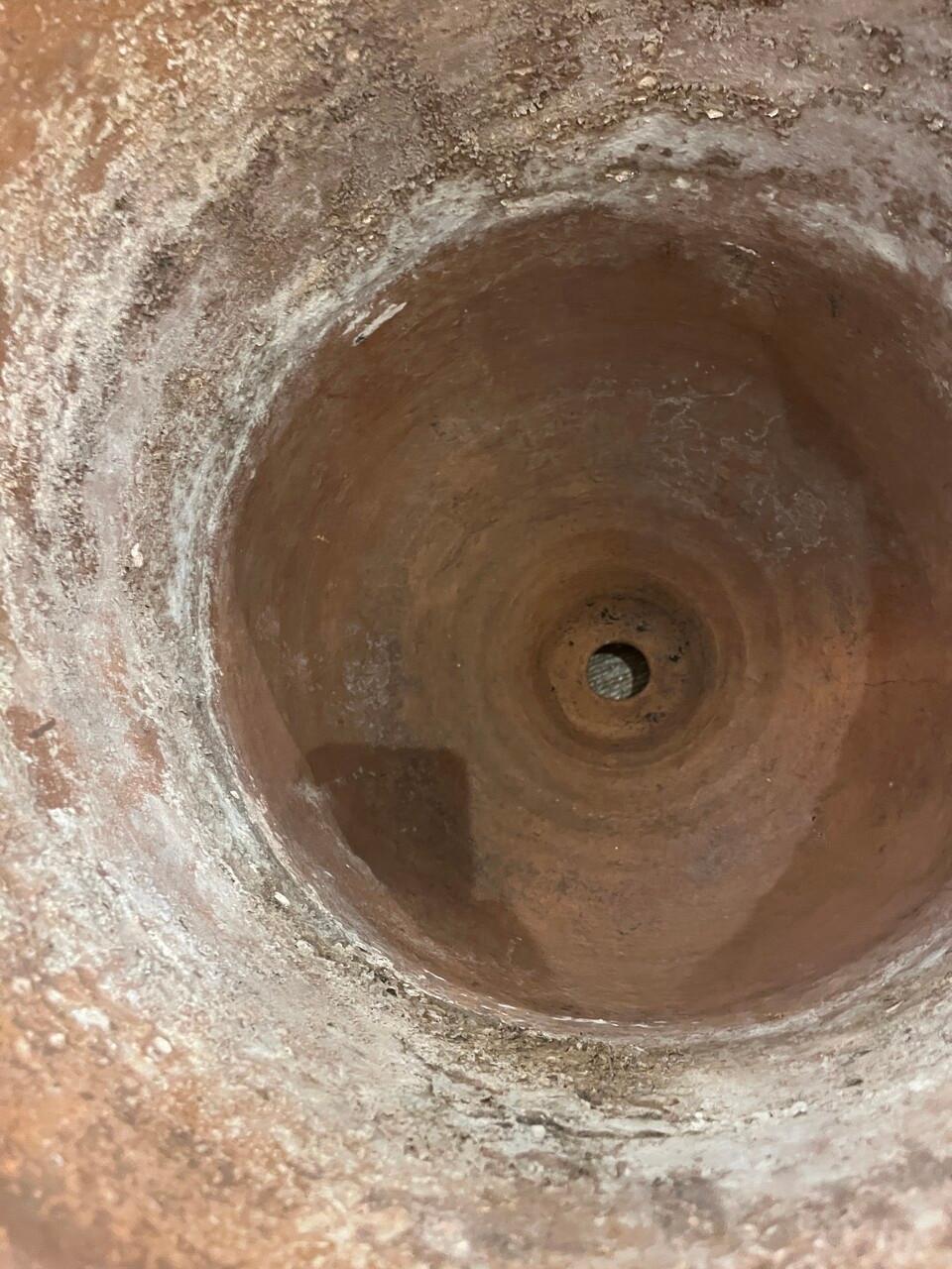 Cotto in fornace Vaso Anduze francese del XIX secolo in vendita