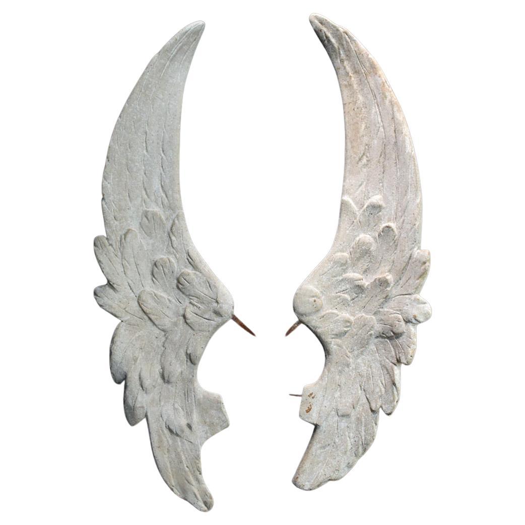 Pair of 19th Century French Carved Wood Angels For Sale at 1stDibs