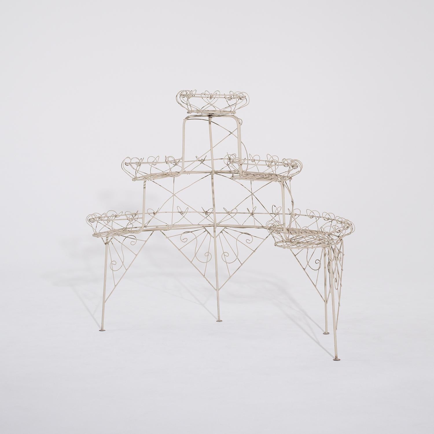 19th Century French Antique Demi-Lune White Wire Metal Plant Stand In Good Condition For Sale In West Palm Beach, FL