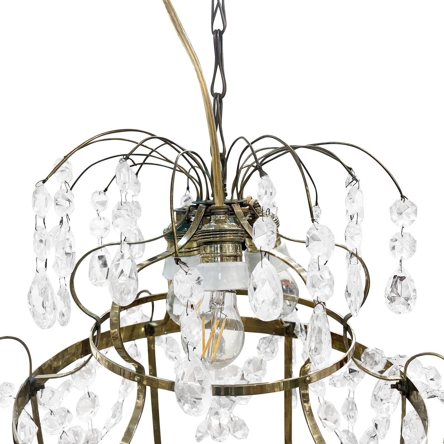 19th Century French Antique Empire Crystal Glass Chandelier, Parisian Candelabra In Good Condition For Sale In West Palm Beach, FL