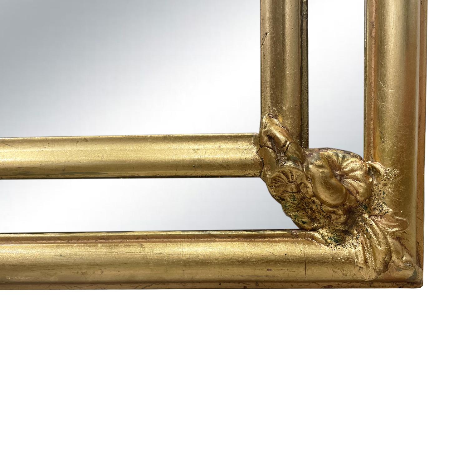 19th Century French Antique Gilded Pinewood Wall Glass Mirror For Sale 1