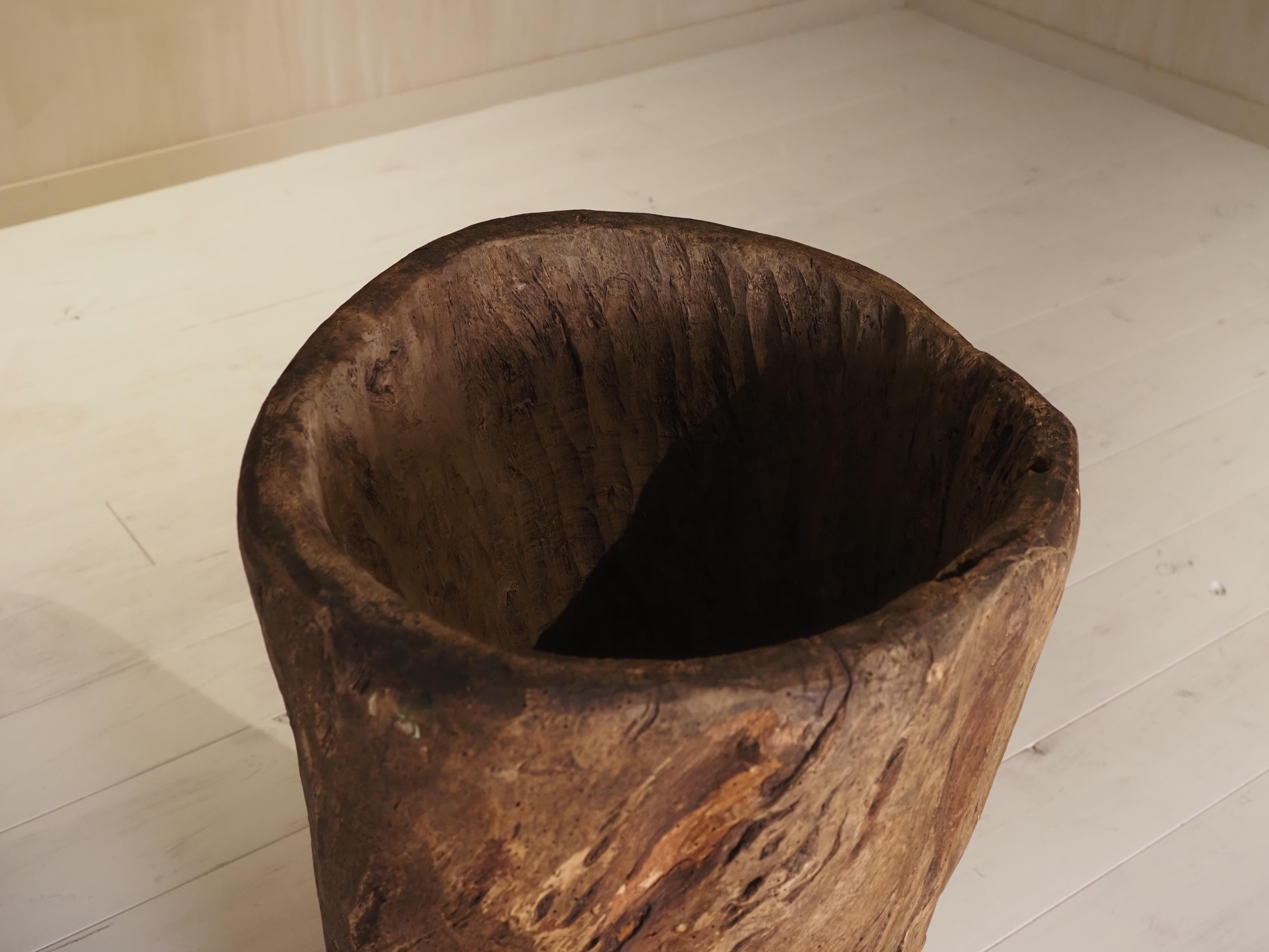 19th Century, French antique hollowed tree trunk wooden planter For Sale 9
