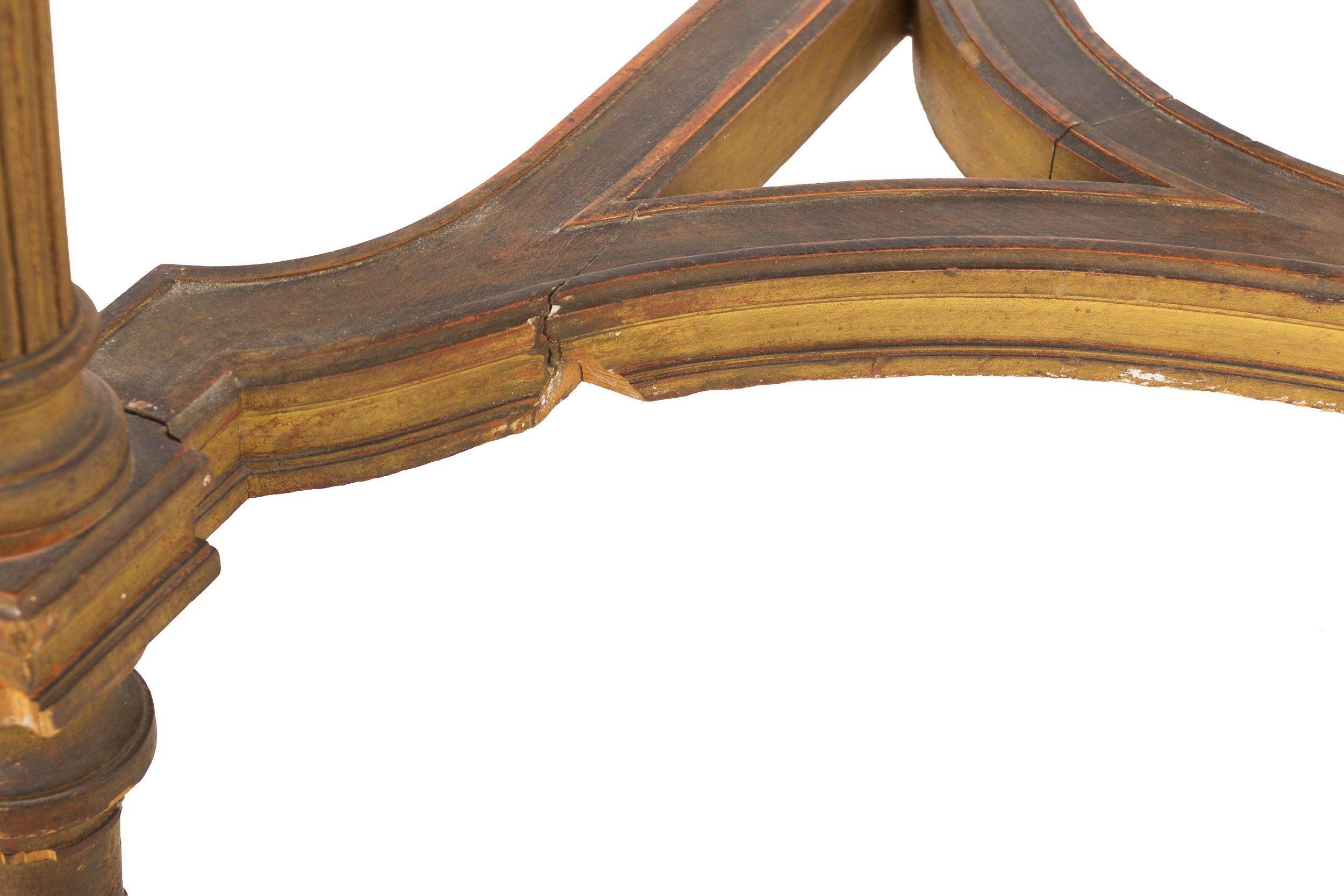 Französischer antiker Pfeilertisch aus vergoldetem Holz im Louis-XVI.-Stil des 19. Jahrhunderts im Angebot 8