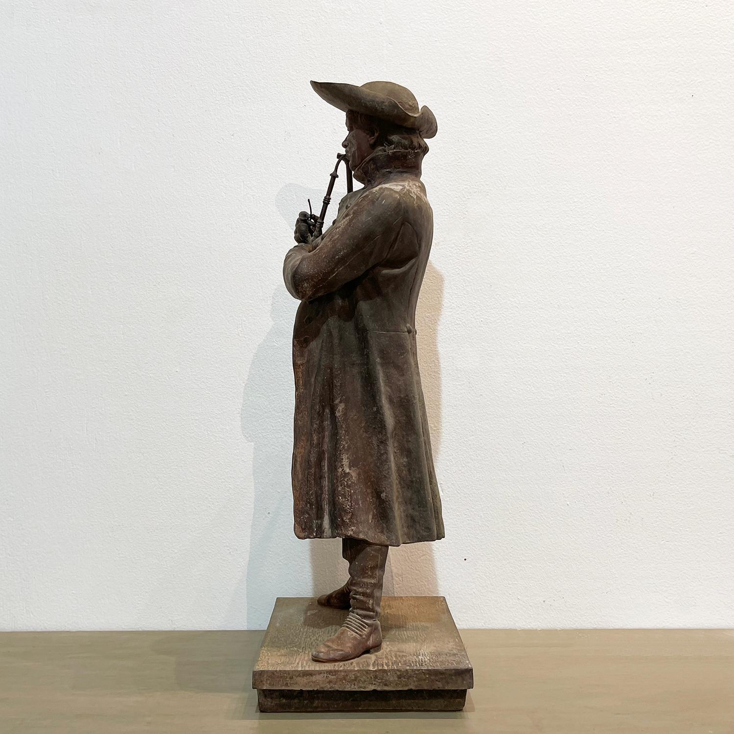 Sculpté à la main Sculpture française du 19ème siècle en métal ancien - Le Noble Man par L. Hollot en vente