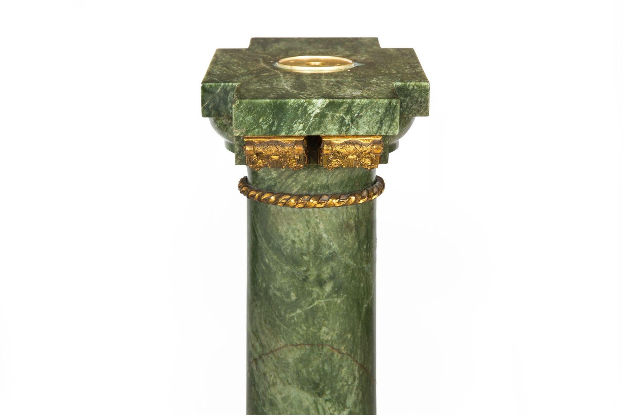 19th Century French Antique Neoclassical Green Marble Pedestal Column For Sale 11