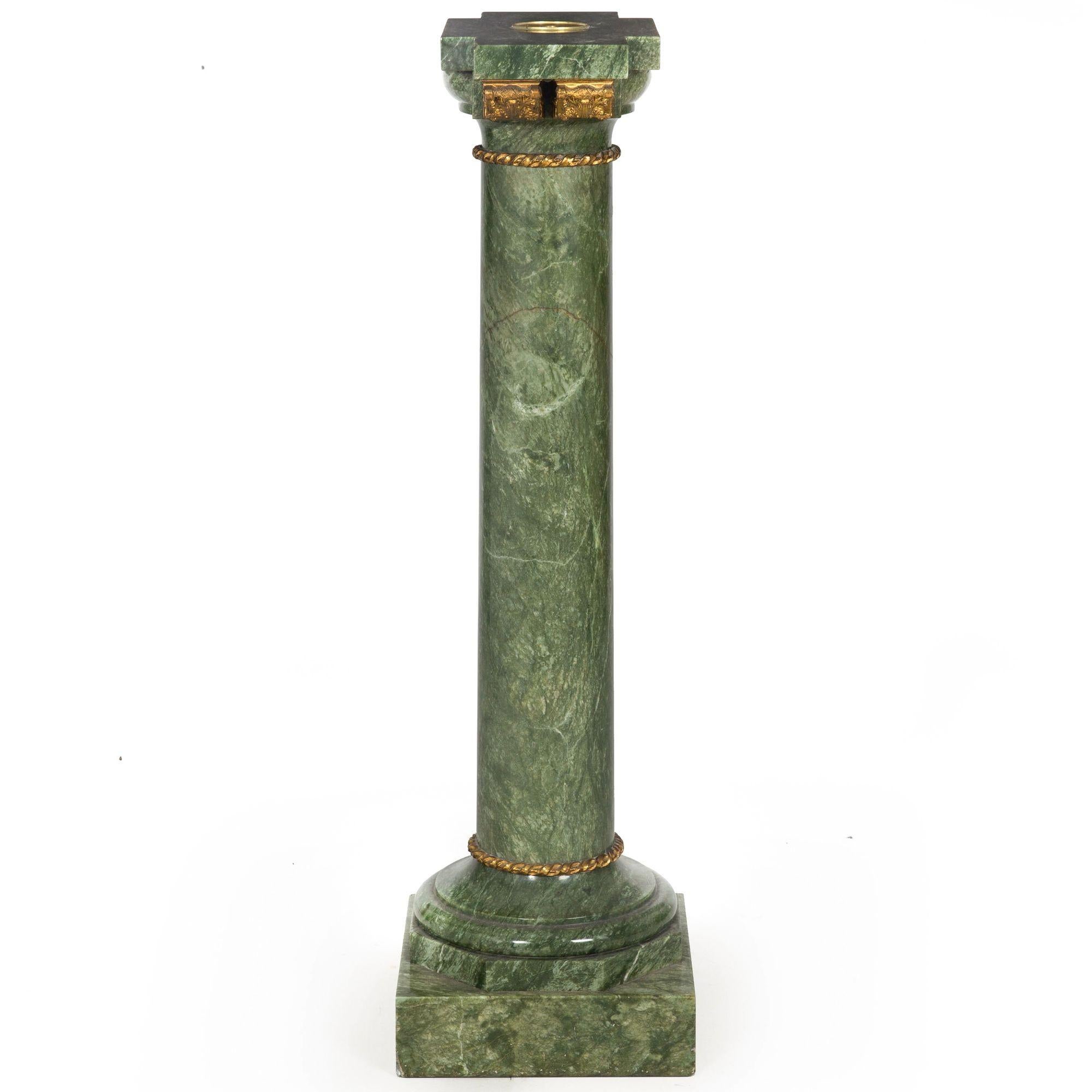 19th Century French Antique Neoclassical Green Marble Pedestal Column In Good Condition For Sale In Shippensburg, PA