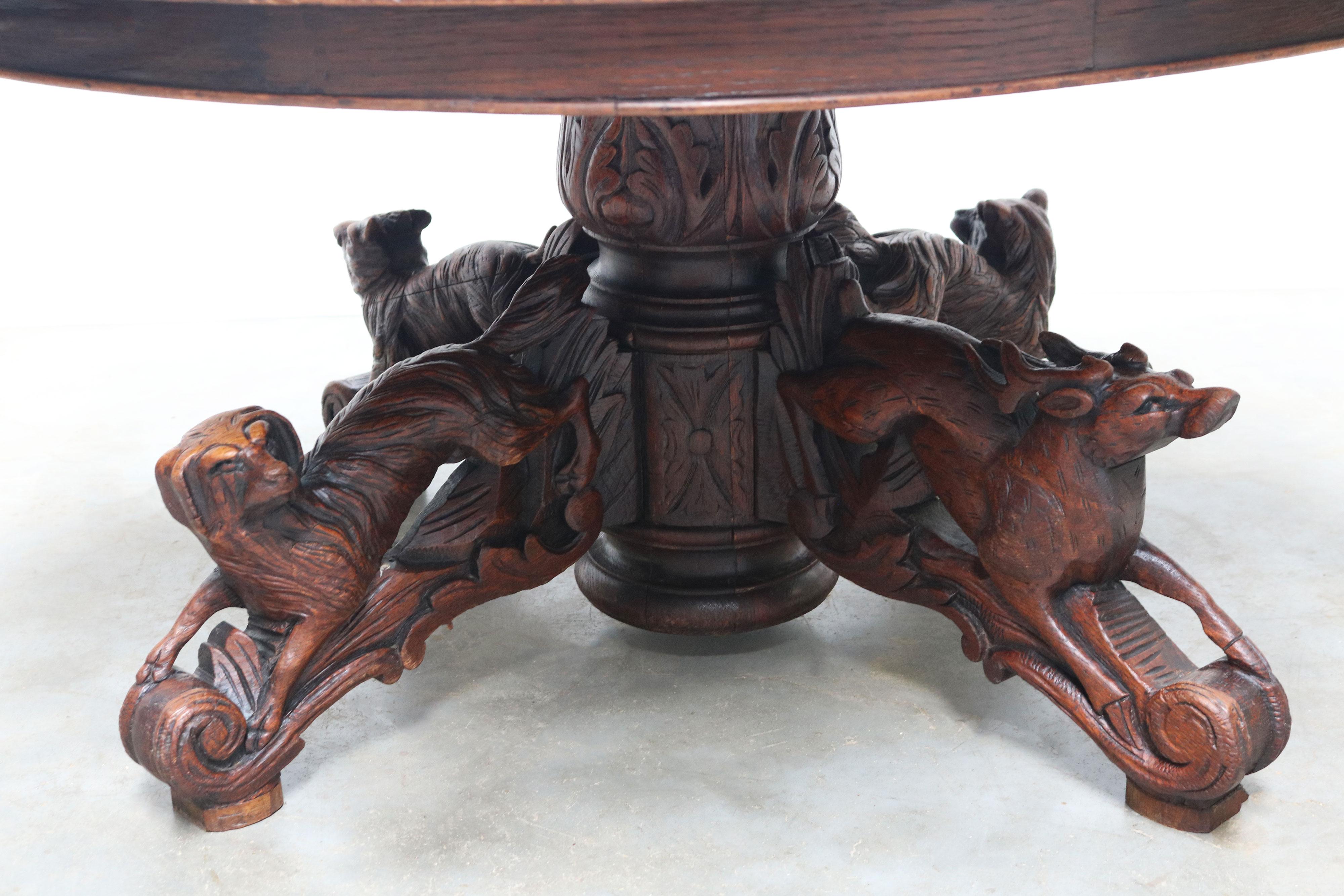 19th Century French Antique Oak Coffee table hunt Black Forest Animal Lodge For Sale 4