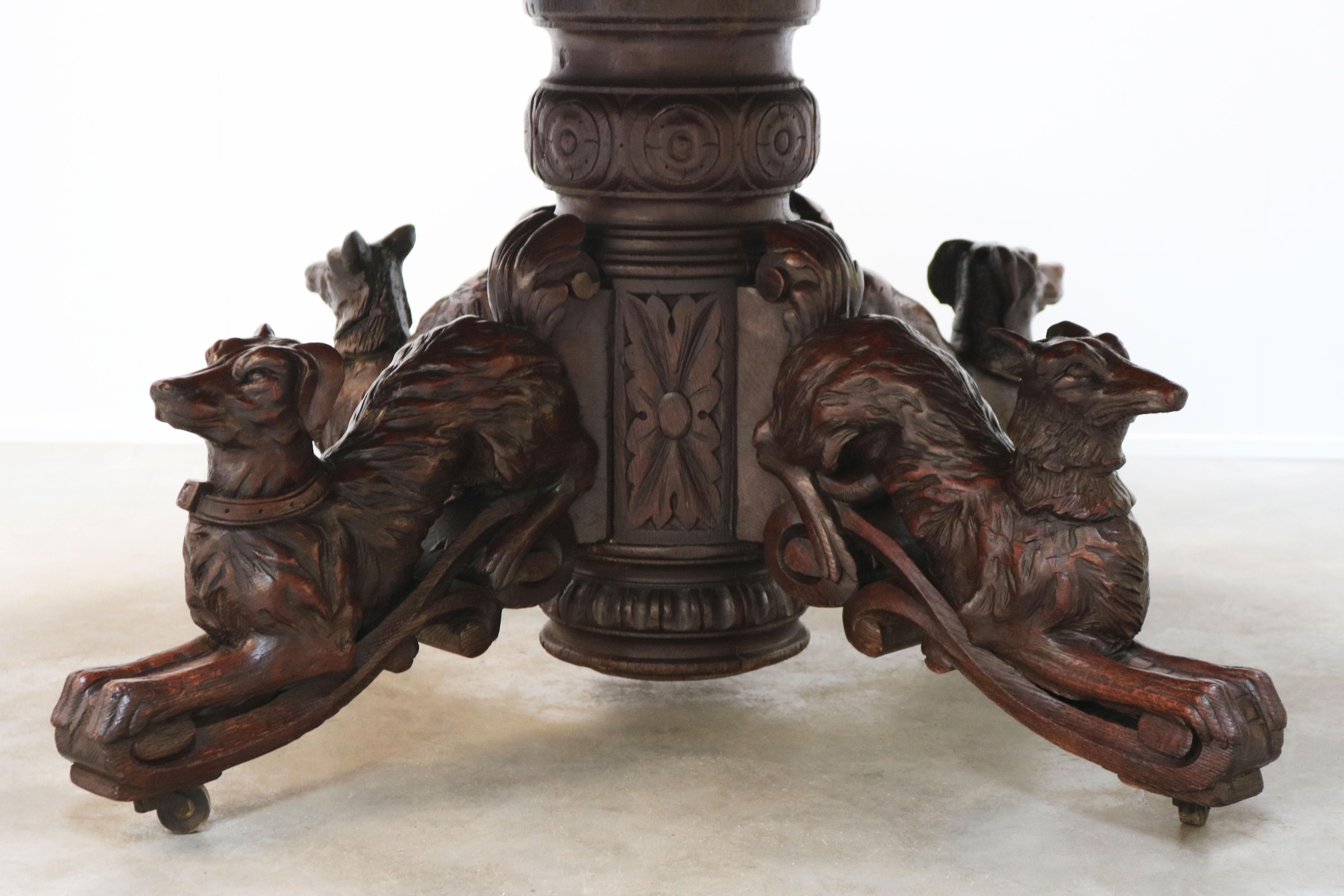 Renaissance Revival 19th Century French Antique Oak Oval Dining Hunt Table Black Forest Animal Lodge