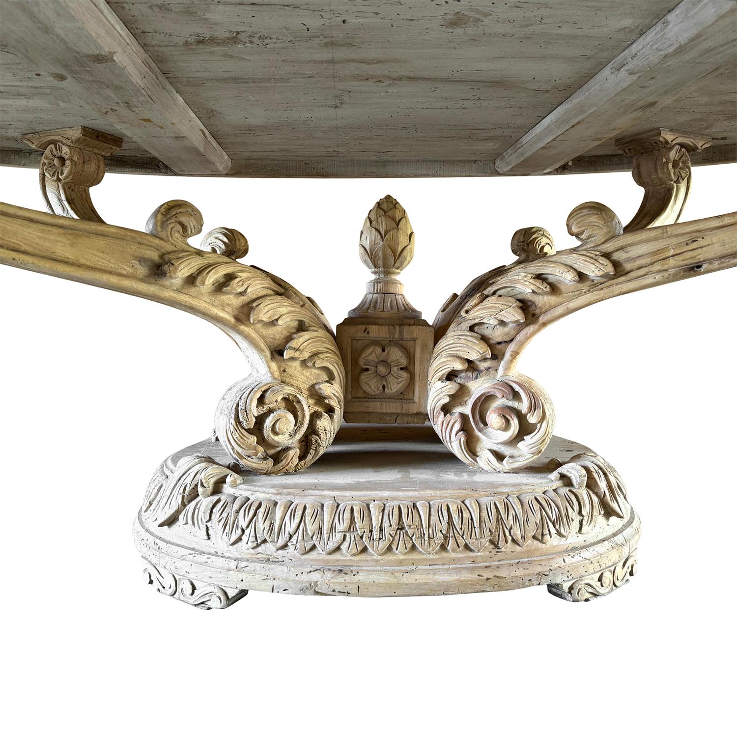 Tavolo da sala da pranzo ovale in legno di quercia intagliato francese del XIX secolo in vendita 2