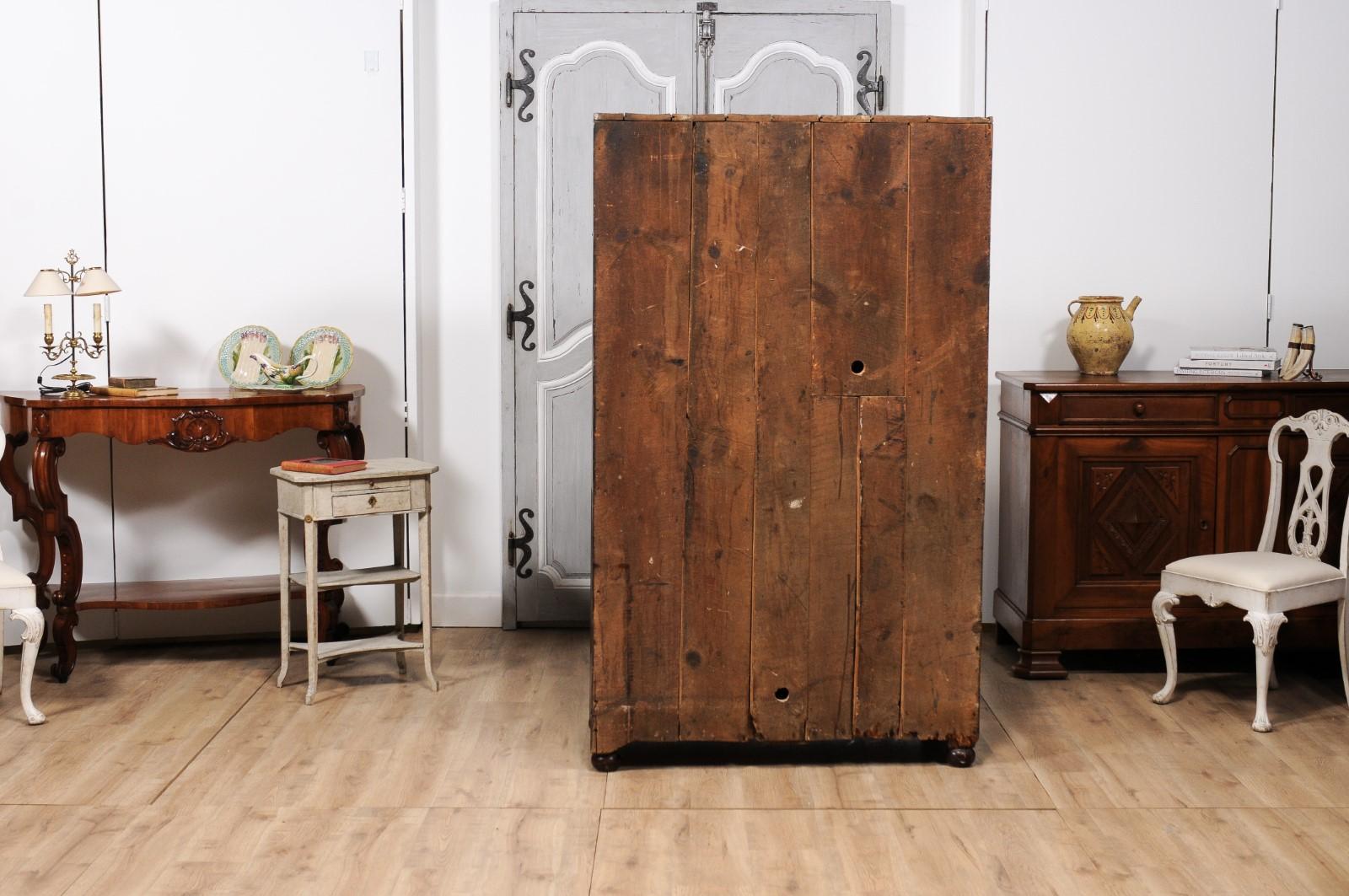 19th Century French Antique Pine Armoire For Sale 4